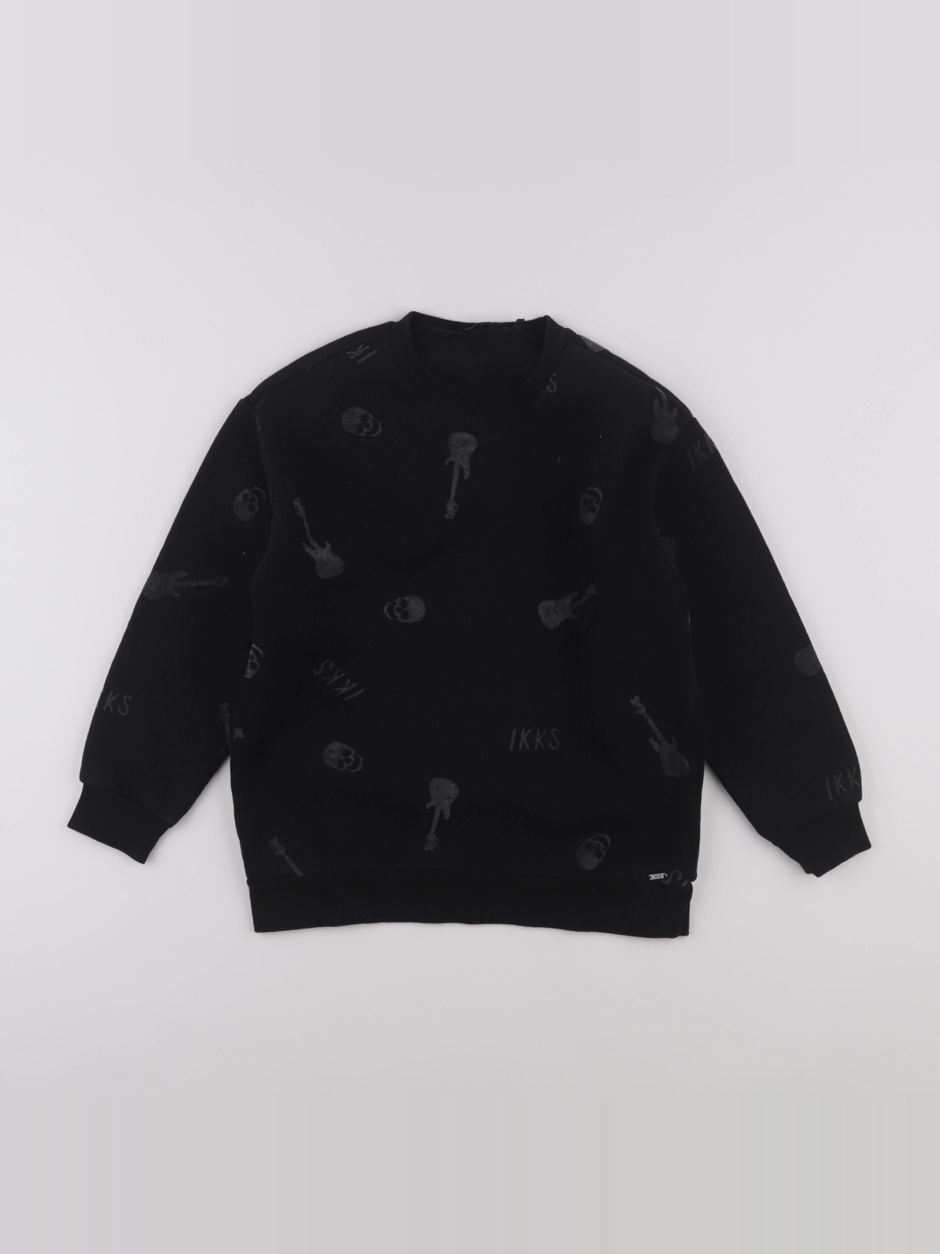 IKKS - sweat noir - 8 ans