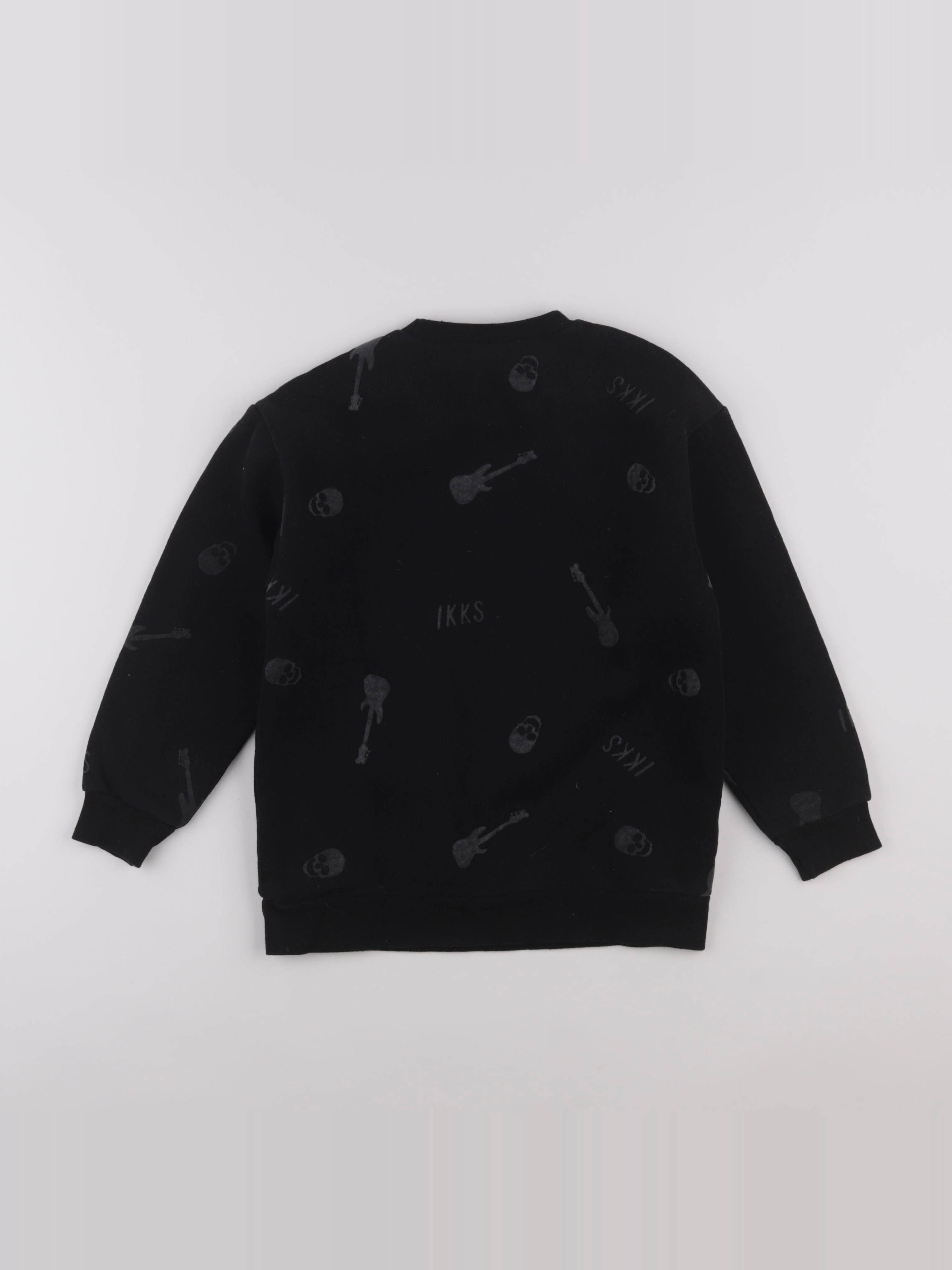 IKKS - sweat noir - 8 ans