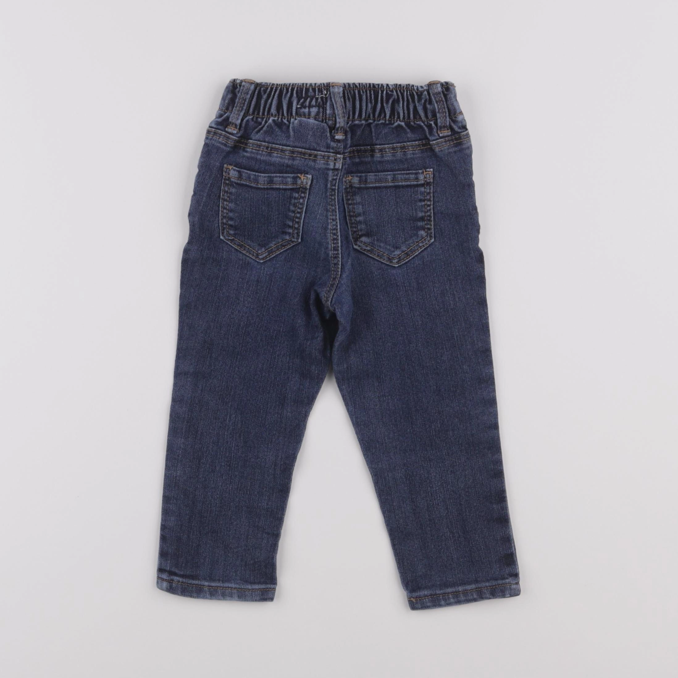 Oshkosh - jean bleu - 18 mois