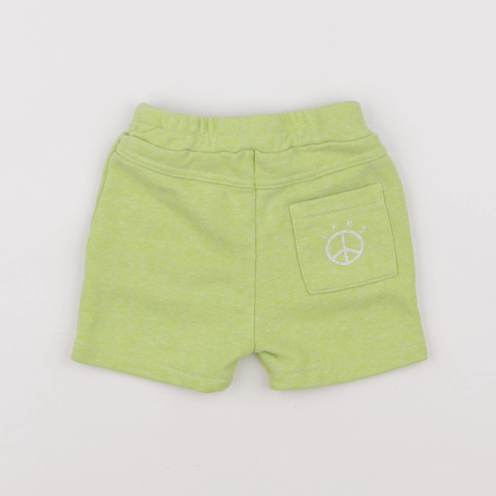 IKKS - short vert - 12 mois