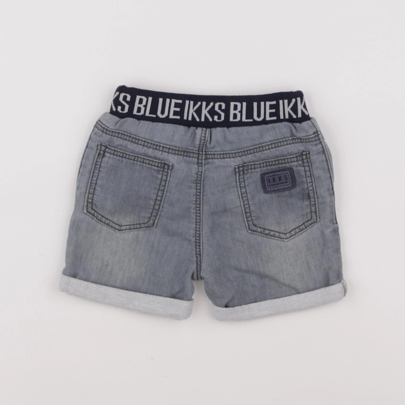 IKKS - short gris - 12 mois