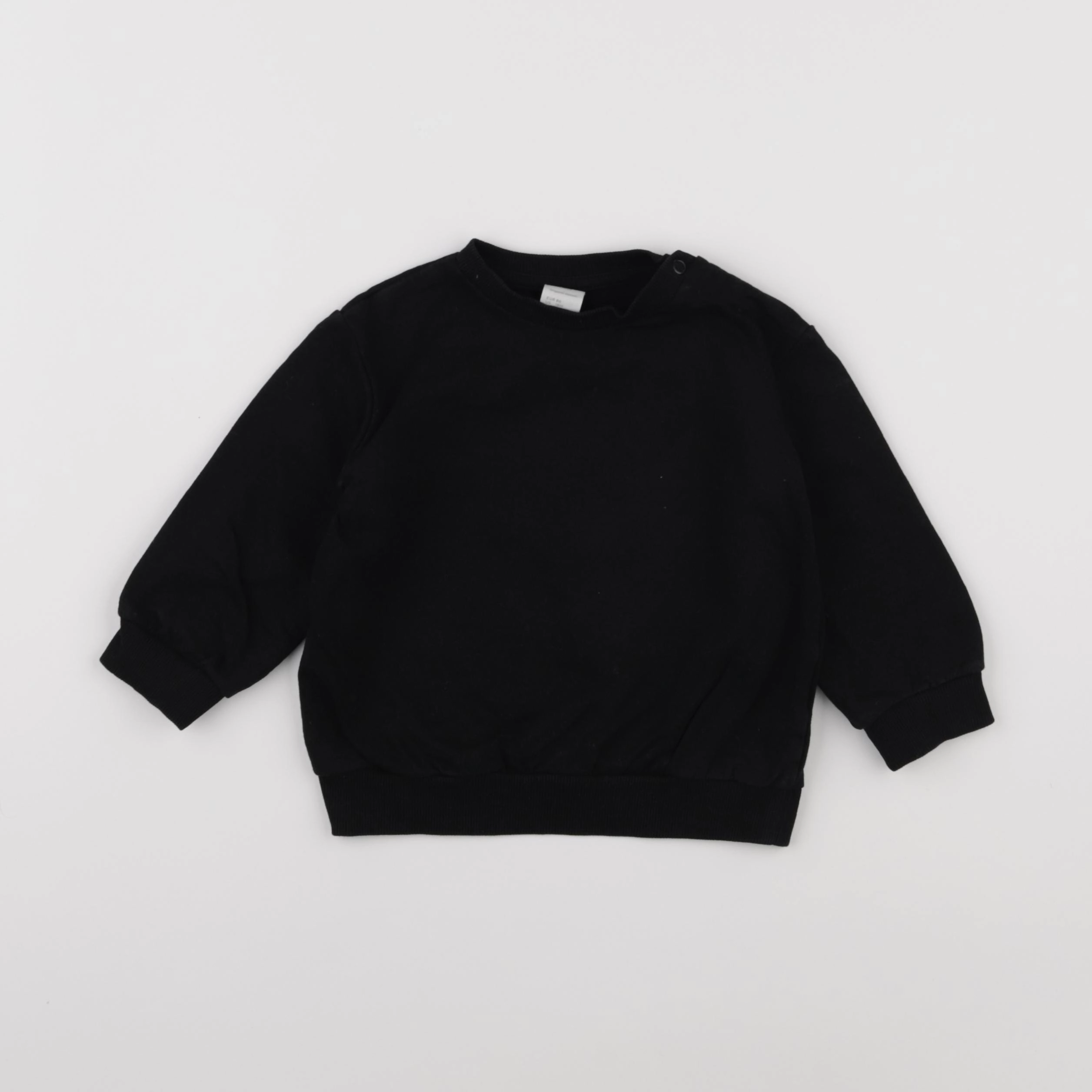 H&M - sweat noir - 12/18 mois