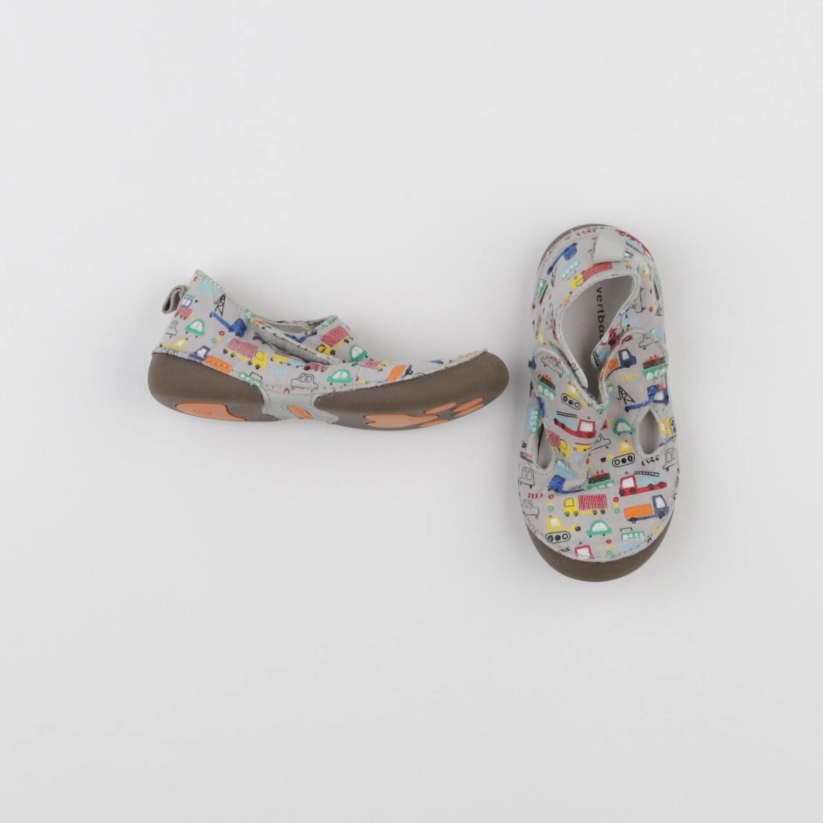 Vertbaudet - chaussons gris - pointure 26