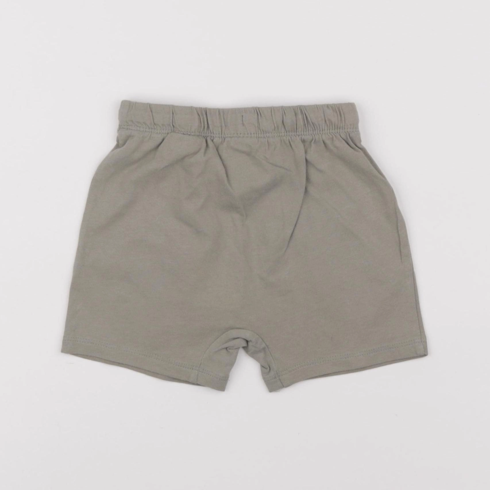 H&M - short vert - 18/24 mois