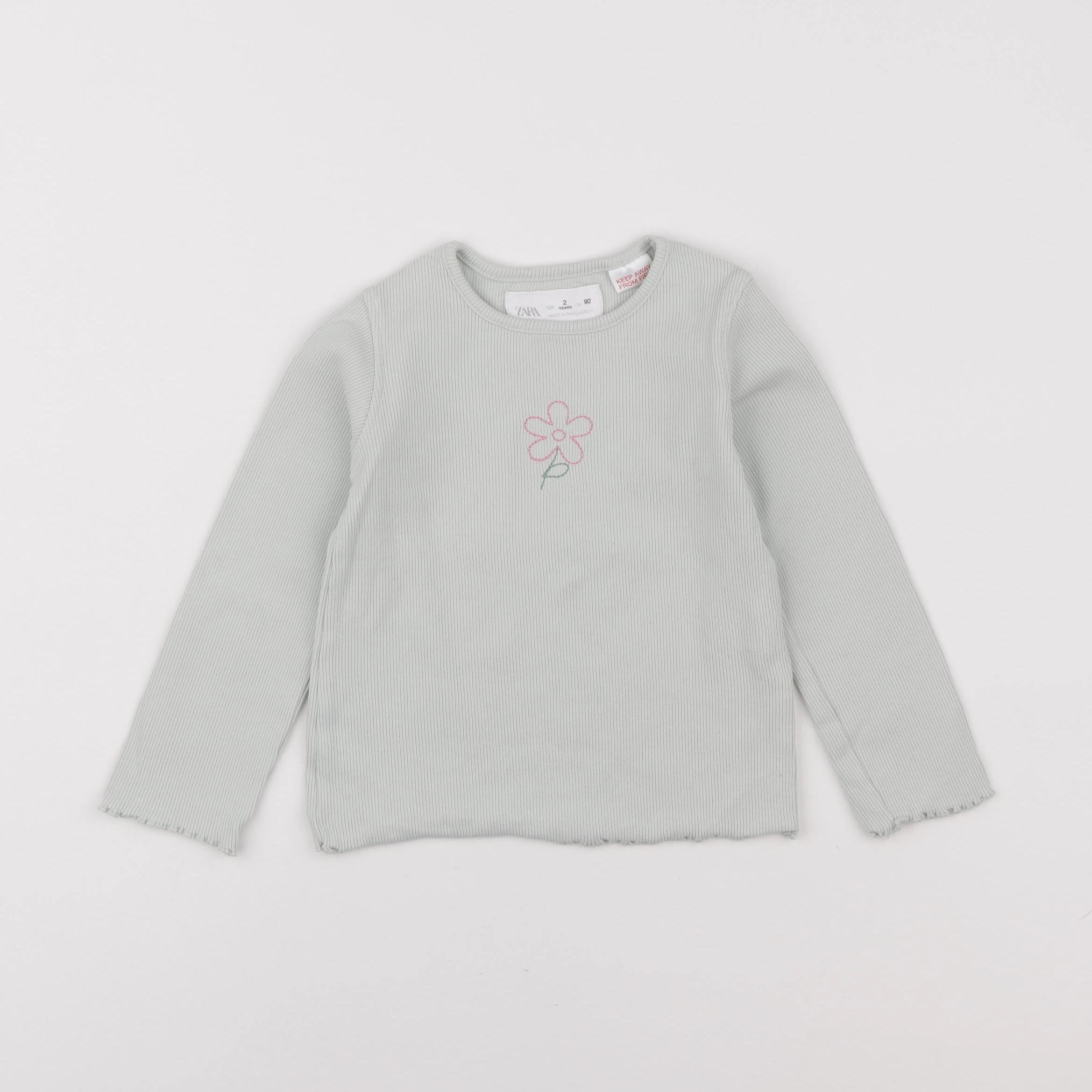 Zara - tee-shirt vert - 2 ans