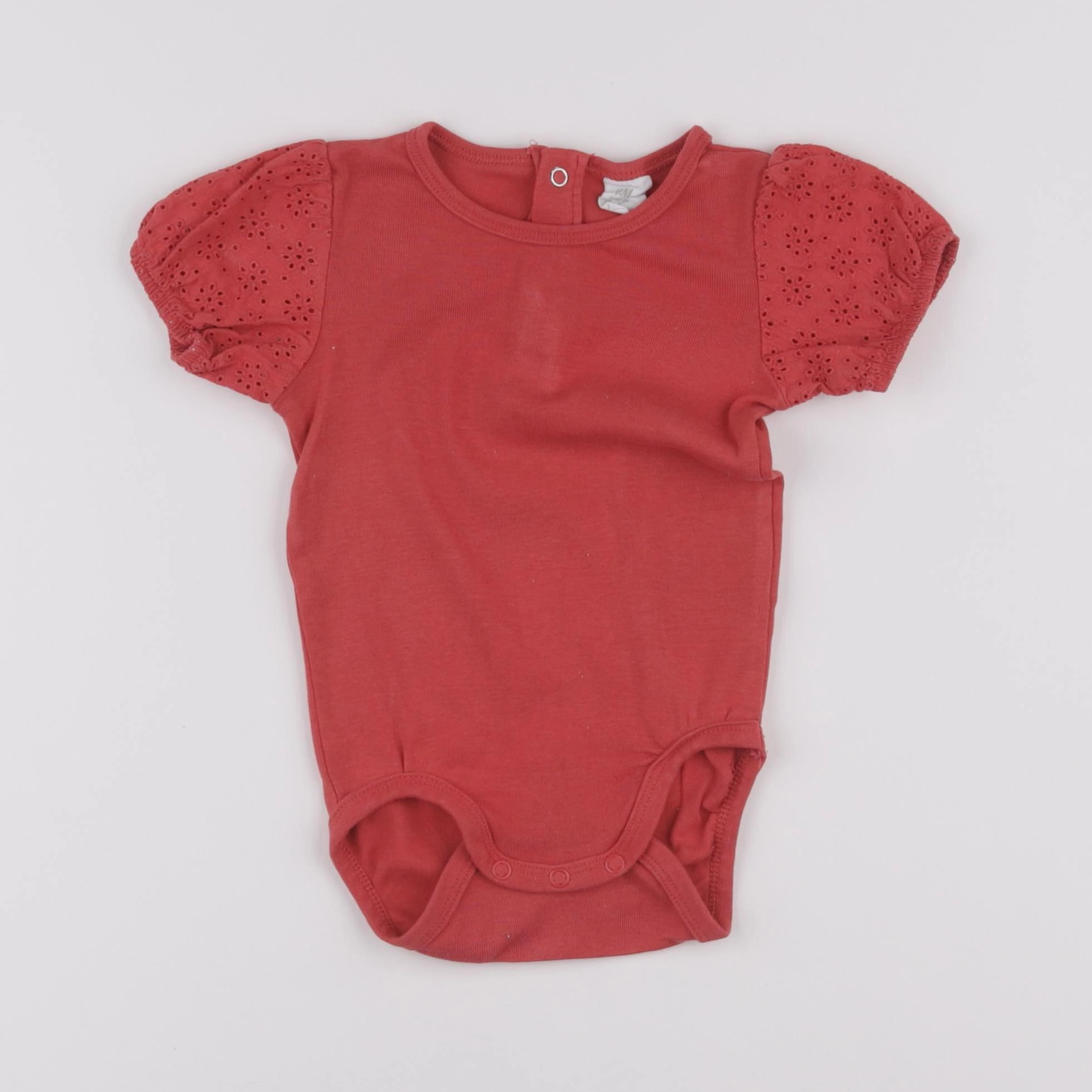 H&M - body tee-shirt rose - 6/9 mois