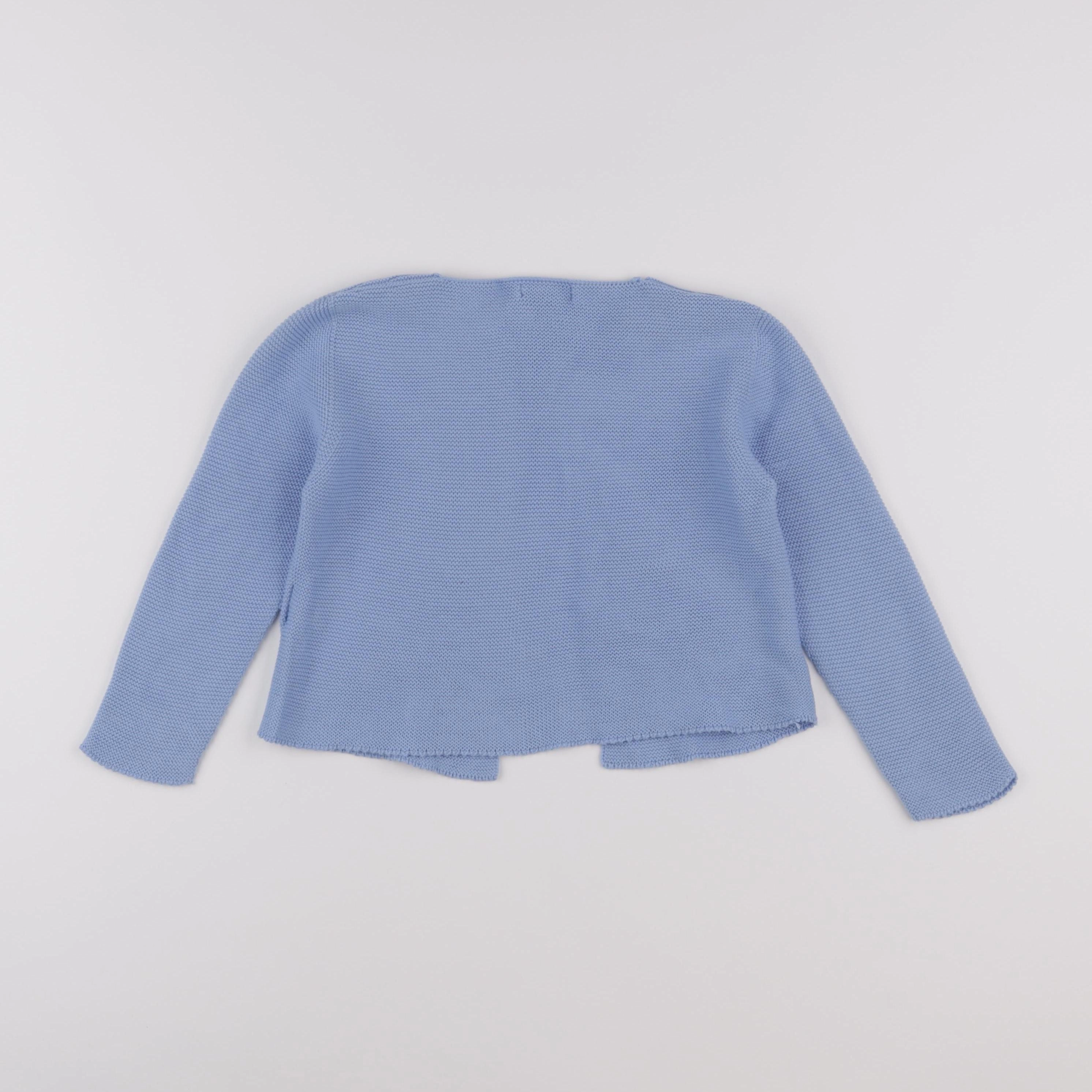 Lola Palacios - gilet bleu - 6 ans