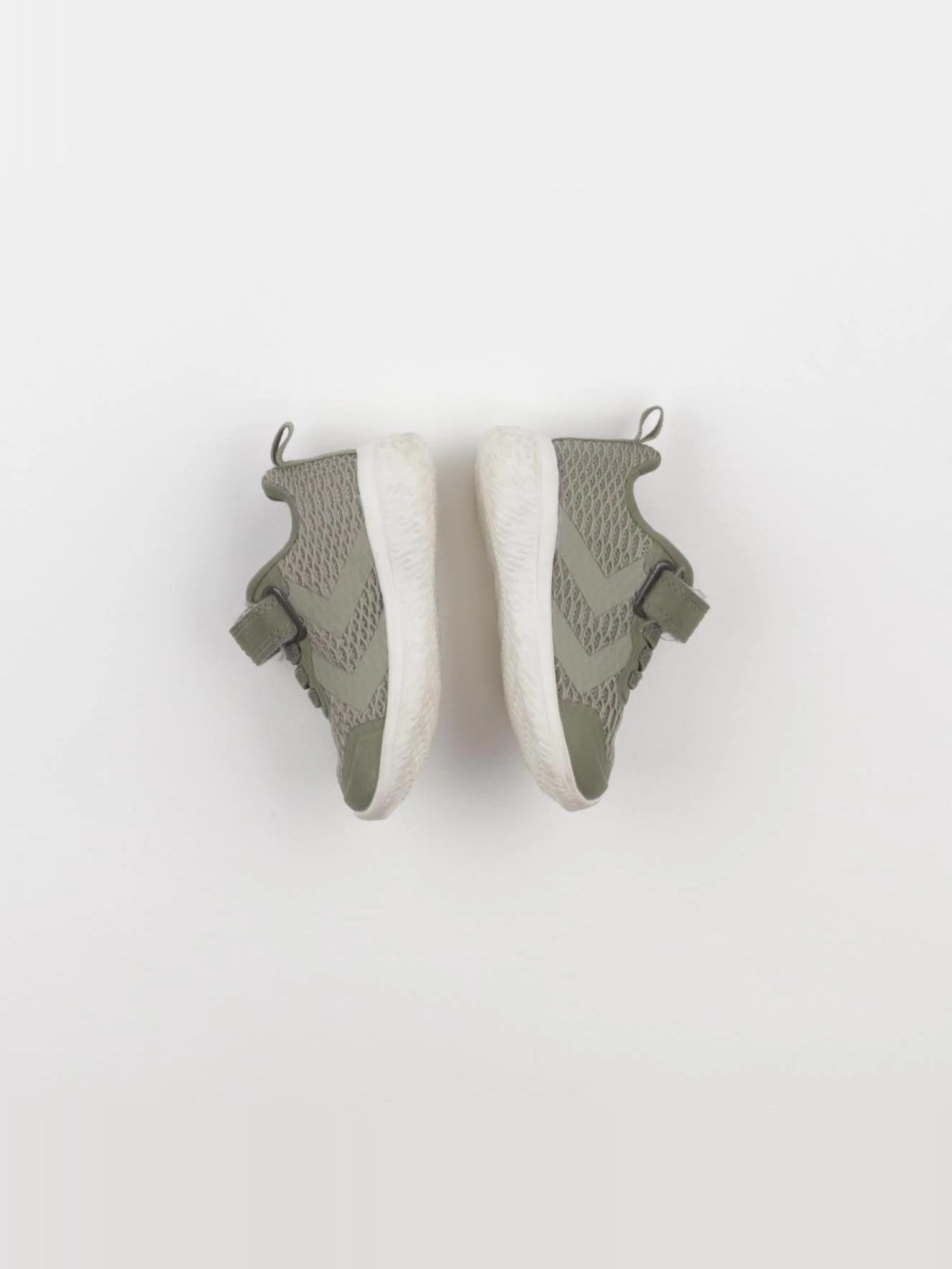 Hummel - tennis à scratch/ lacets vert - pointure 19