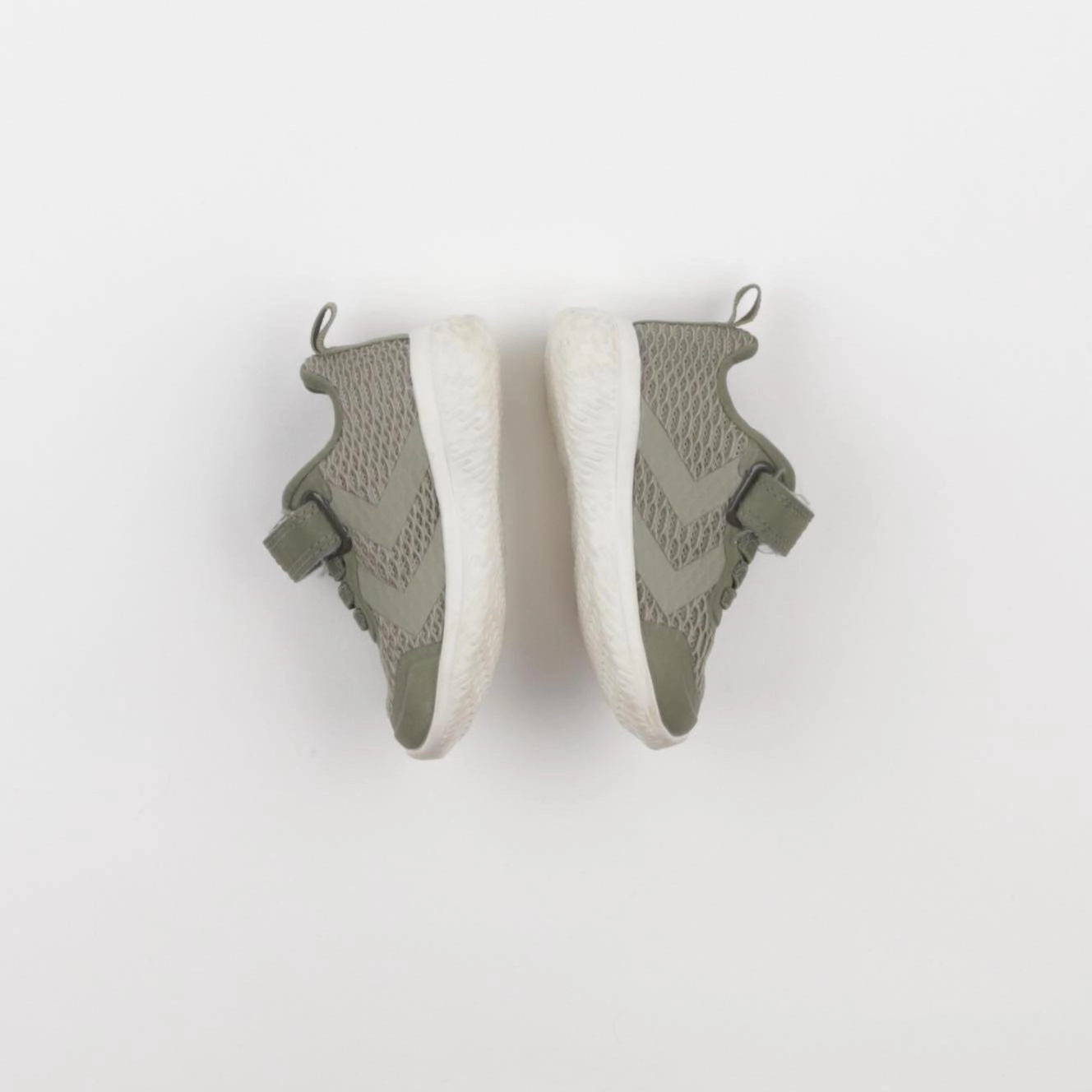 Hummel - tennis à scratch/ lacets vert - pointure 19