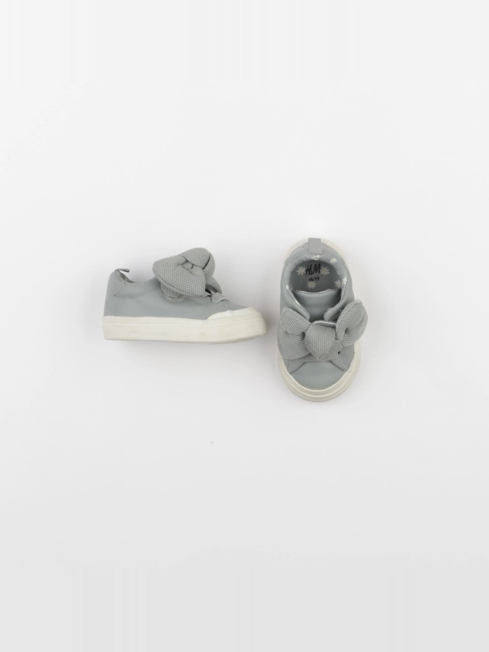 H&M - tennis élastiqué vert - pointure 18/19