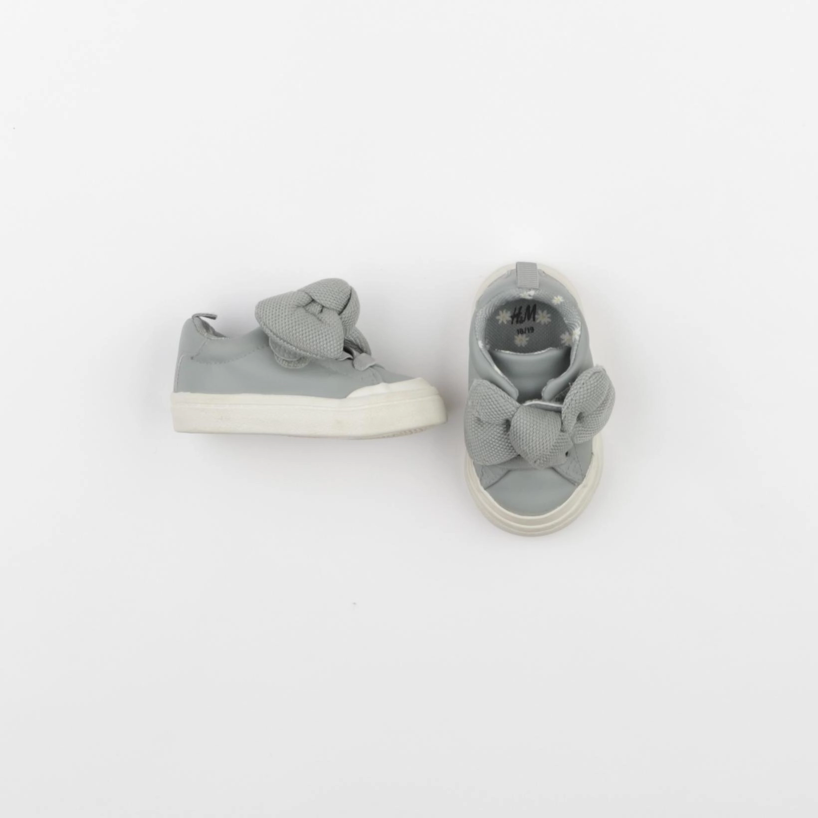 H&M - tennis élastiqué vert - pointure 18/19