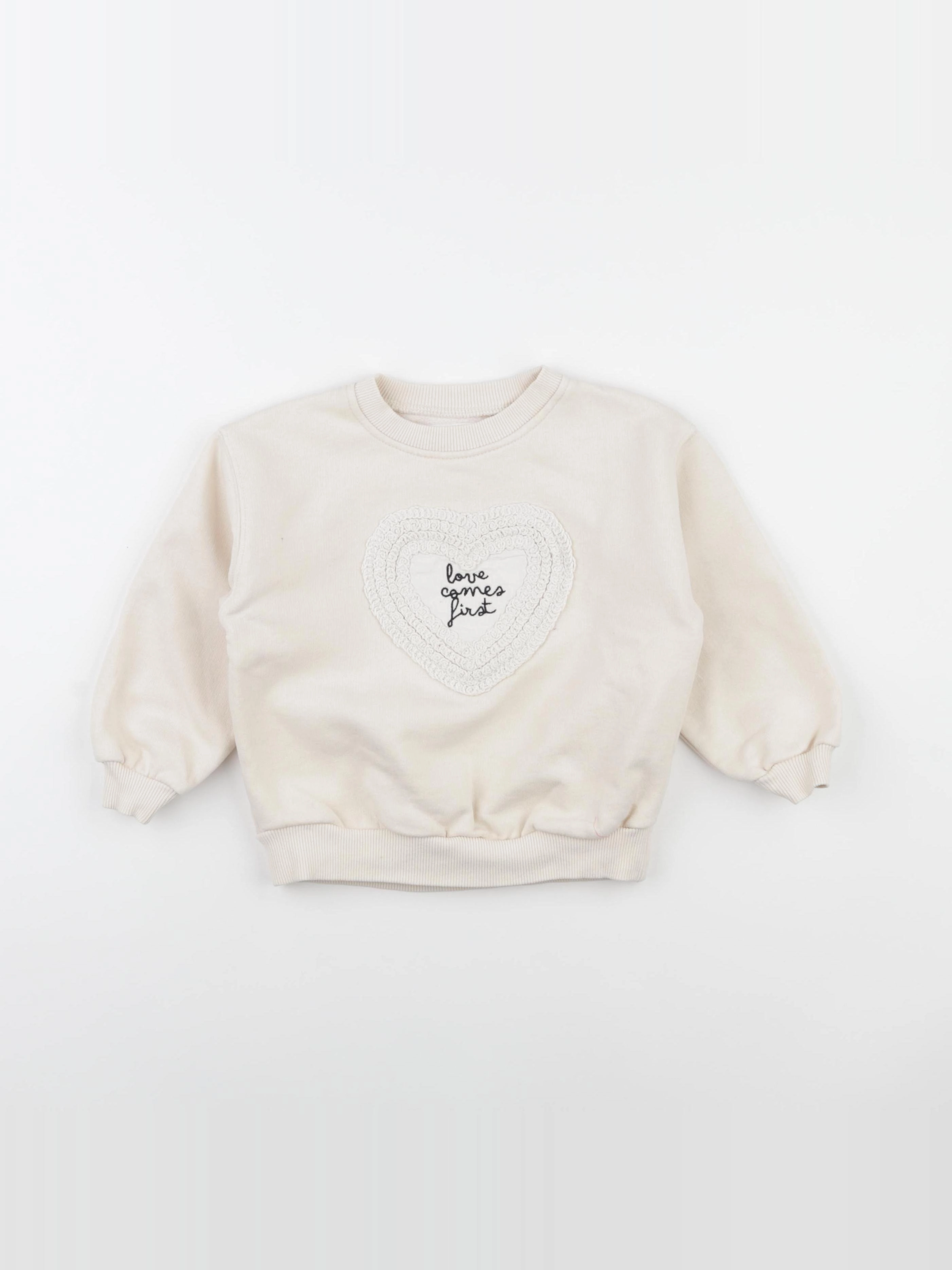 Zara - sweat beige - 4 ans