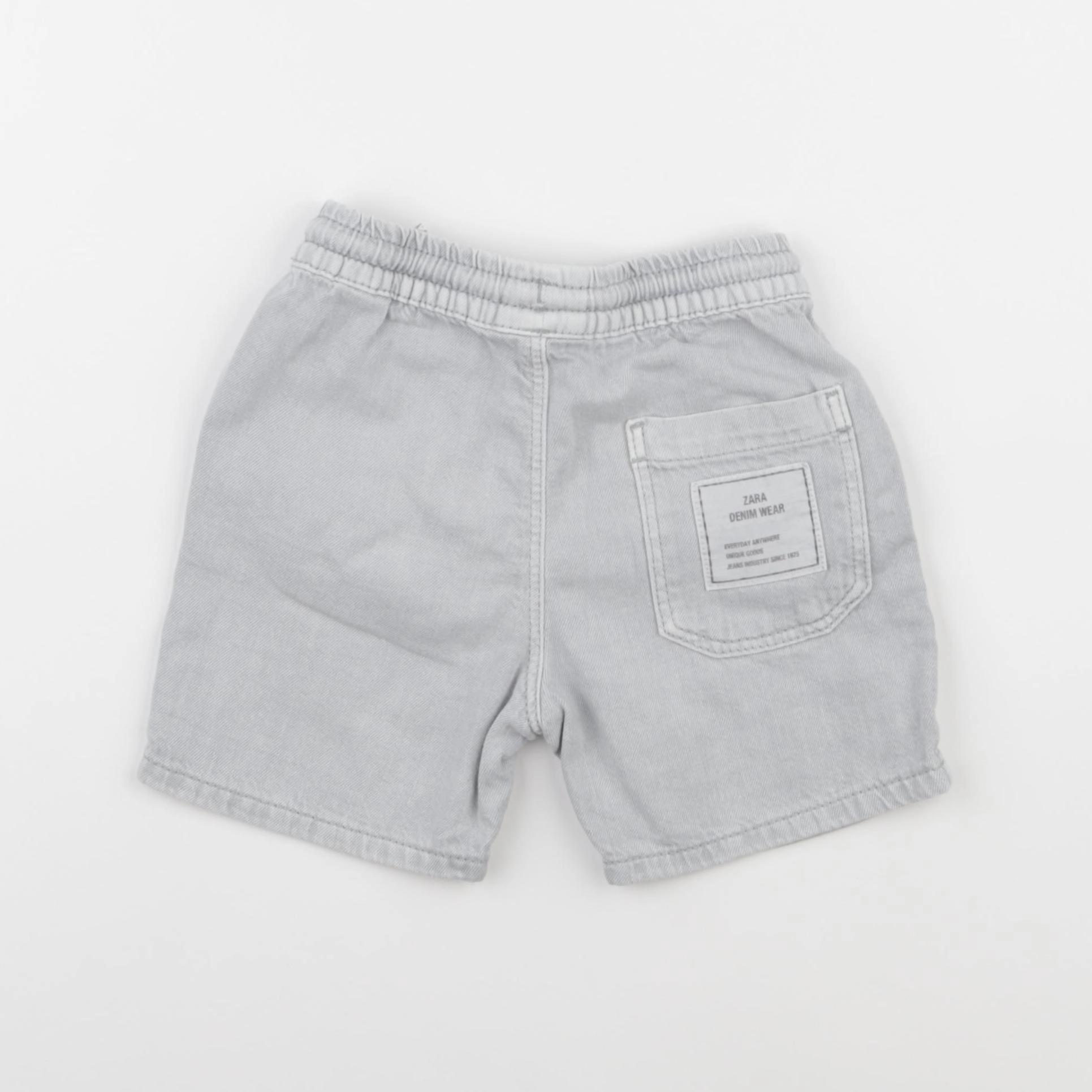Zara - short bleu - 12/18 mois