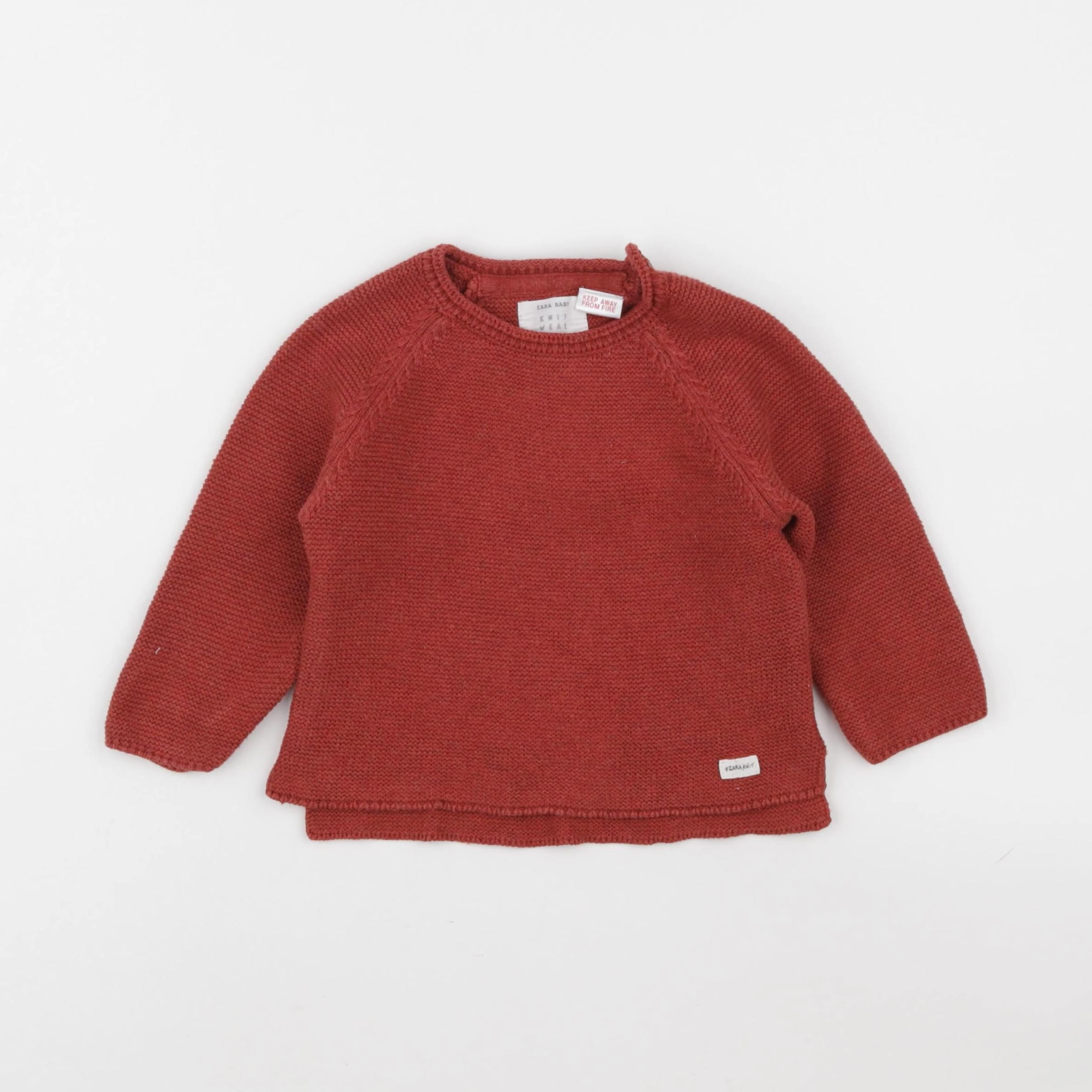 Zara - pull rouge - 9/12 mois