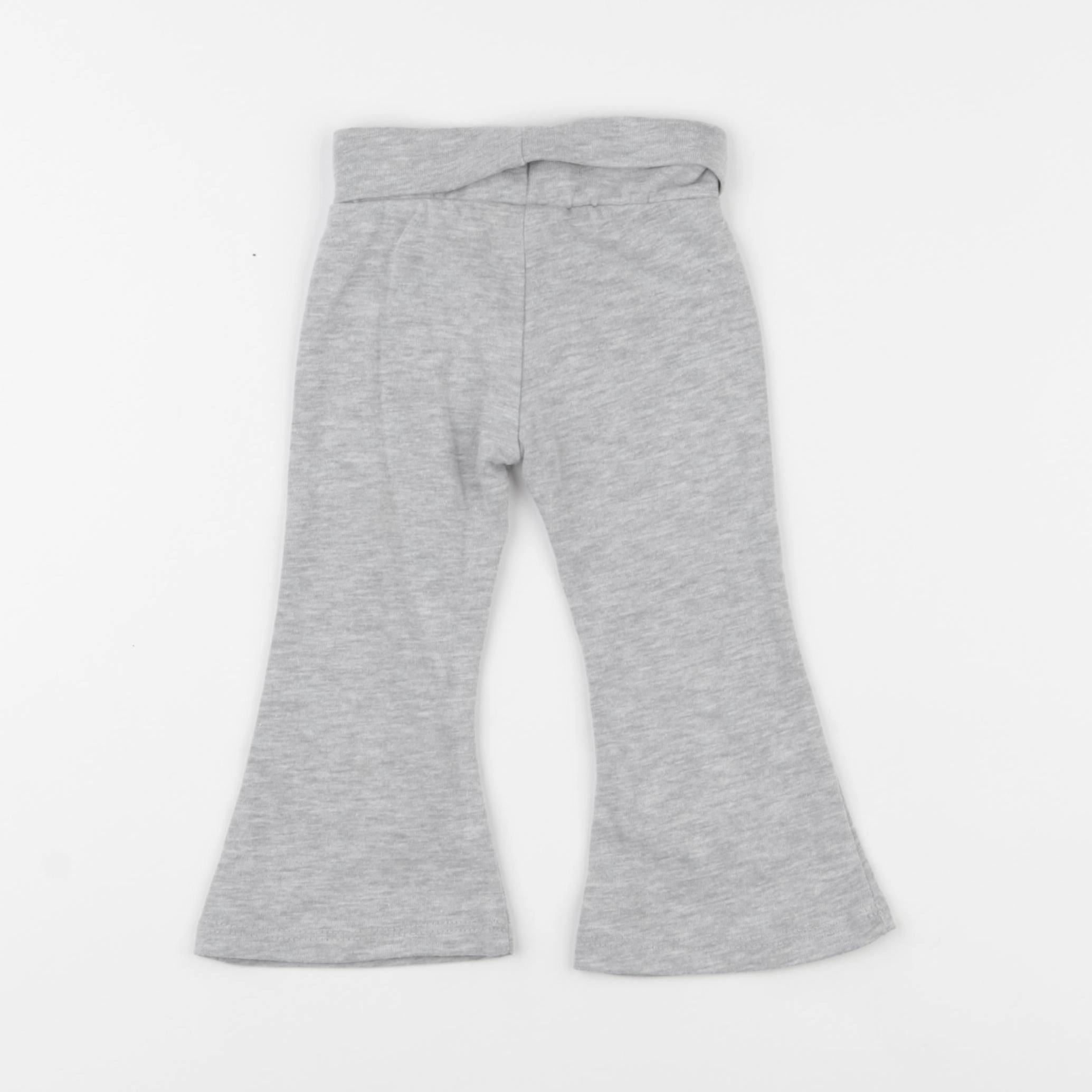 Zara - legging gris - 1 an