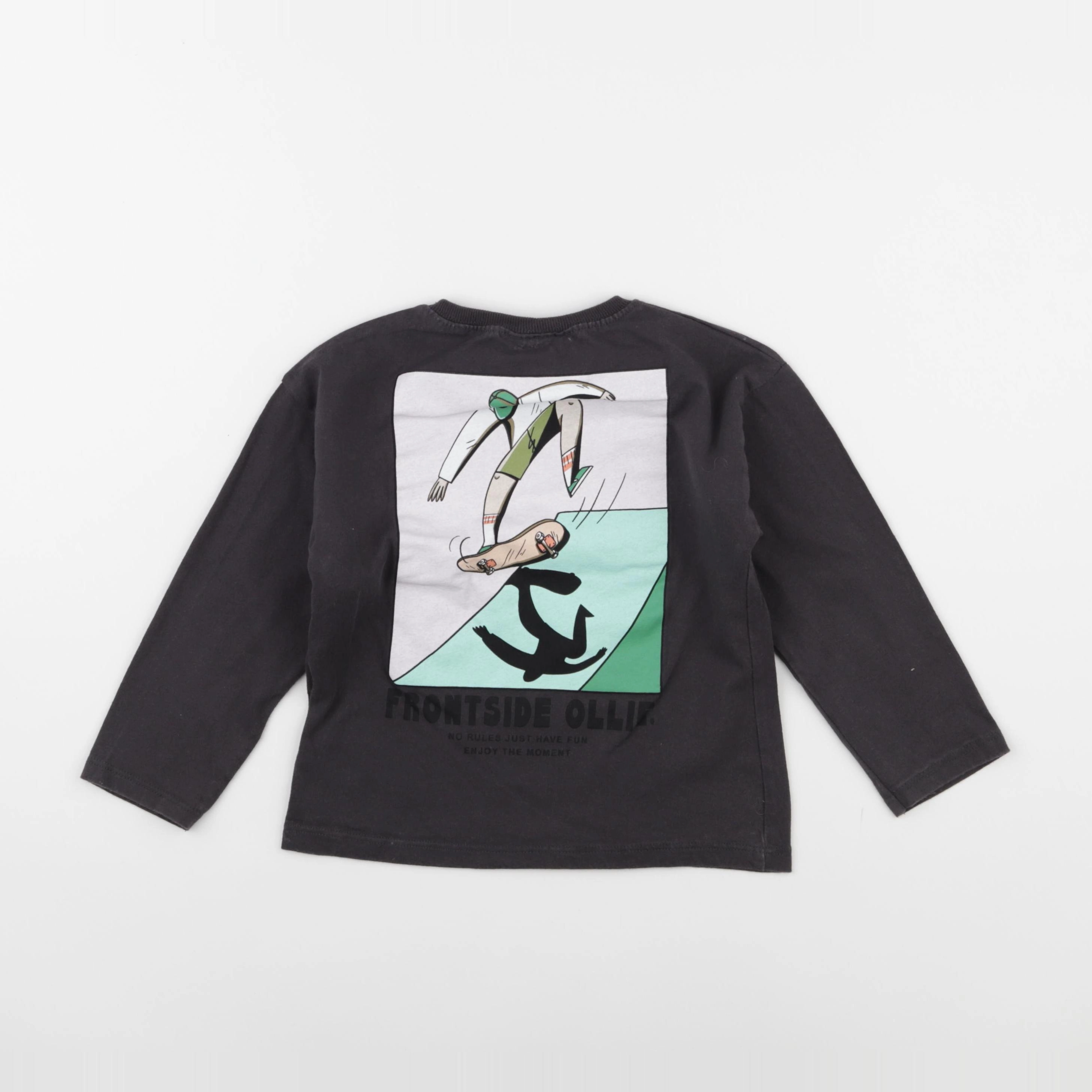 Zara - tee-shirt gris - 4 ans
