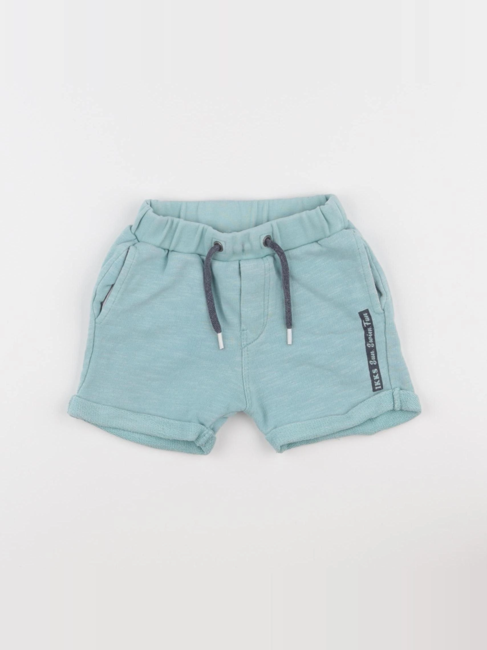 IKKS - short bleu - 12 mois