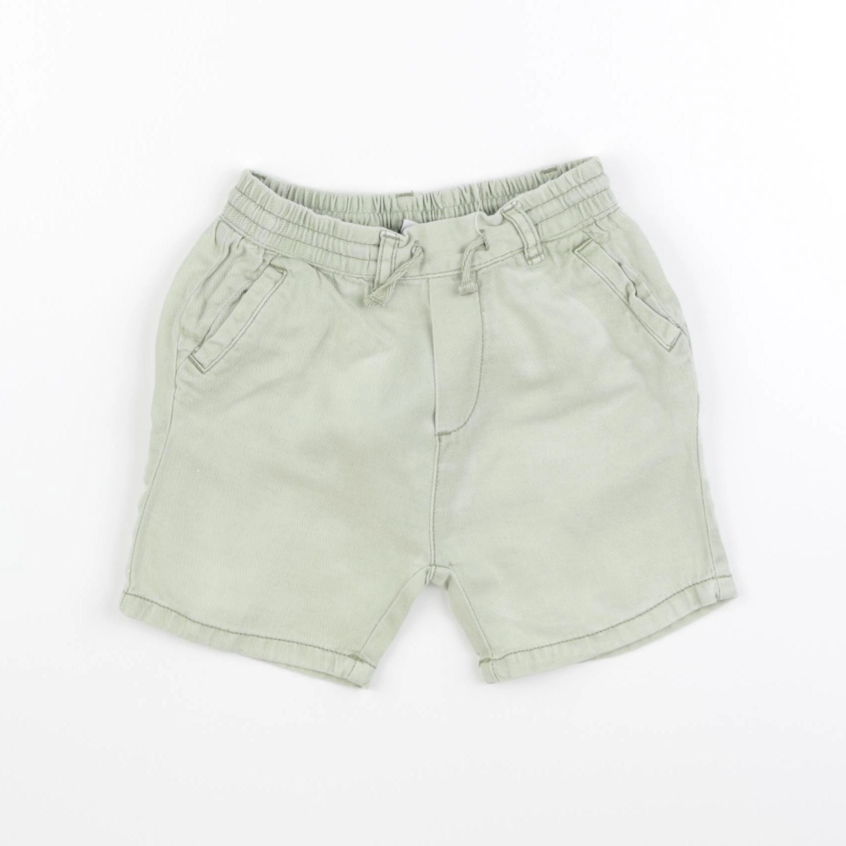 Zara - short vert - 9/12 mois