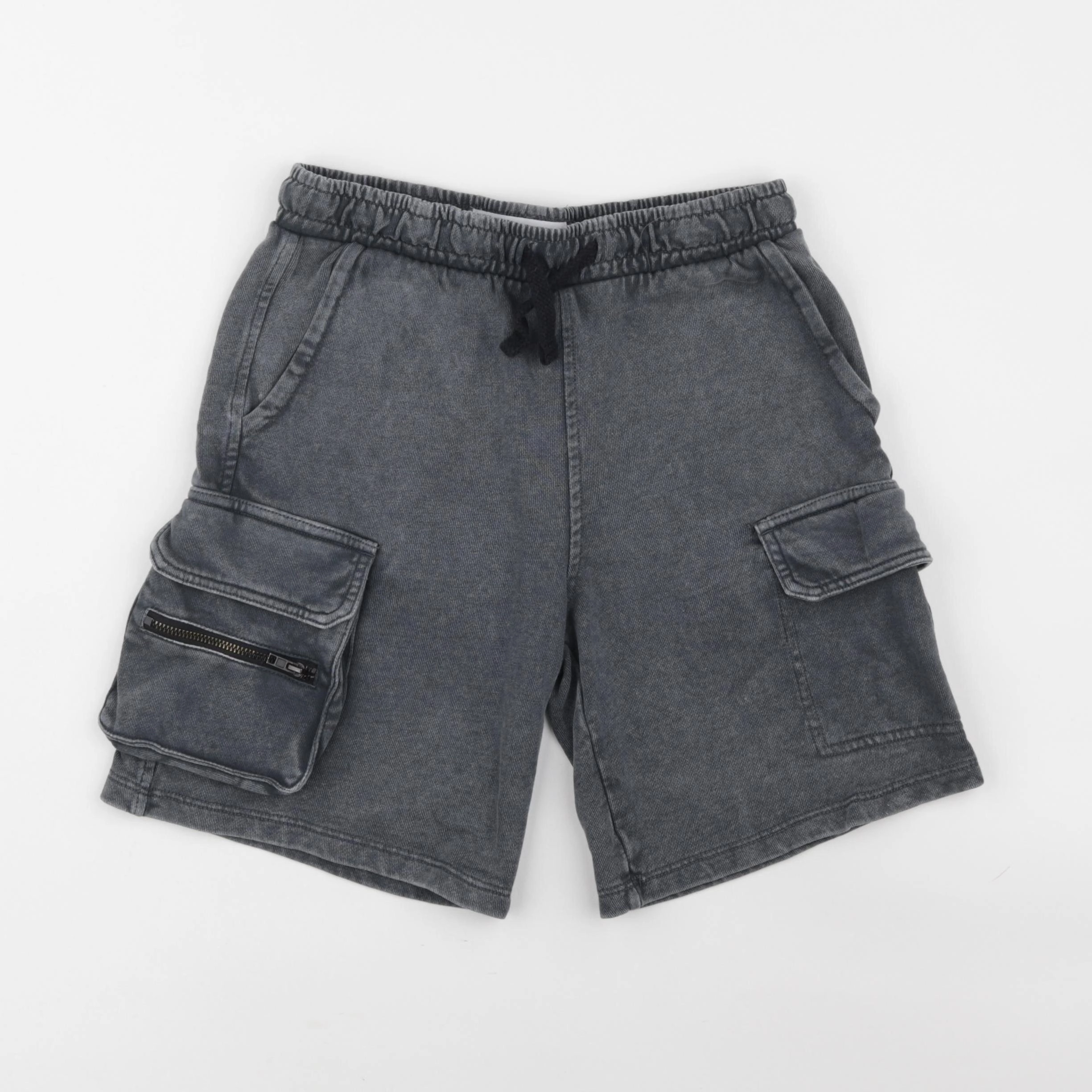 Zara - short noir - 8 ans