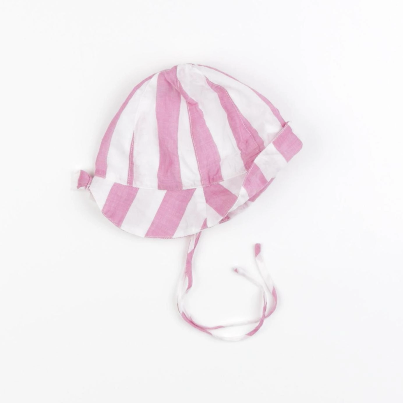 Jacadi - chapeau violet - 3 mois