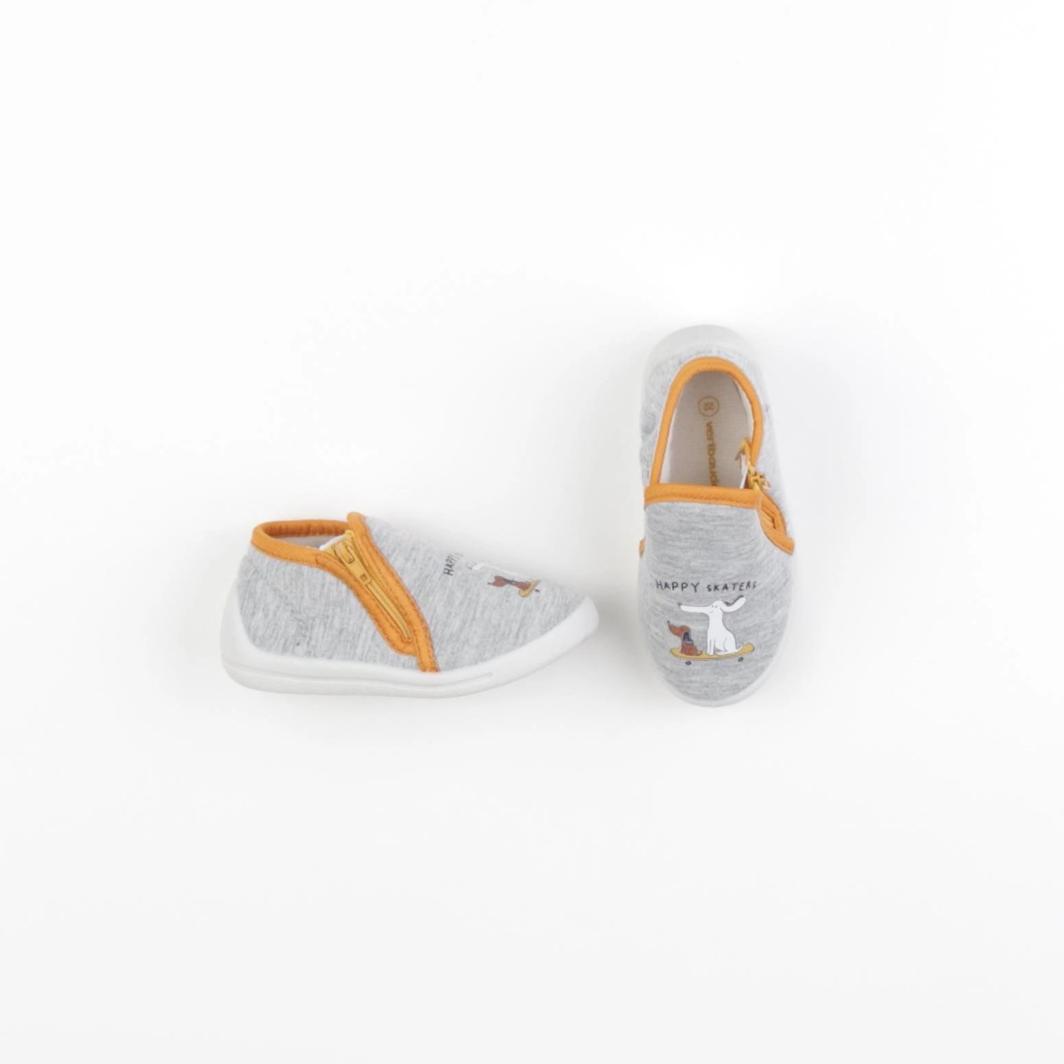 Vertbaudet - chaussons gris - pointure 22