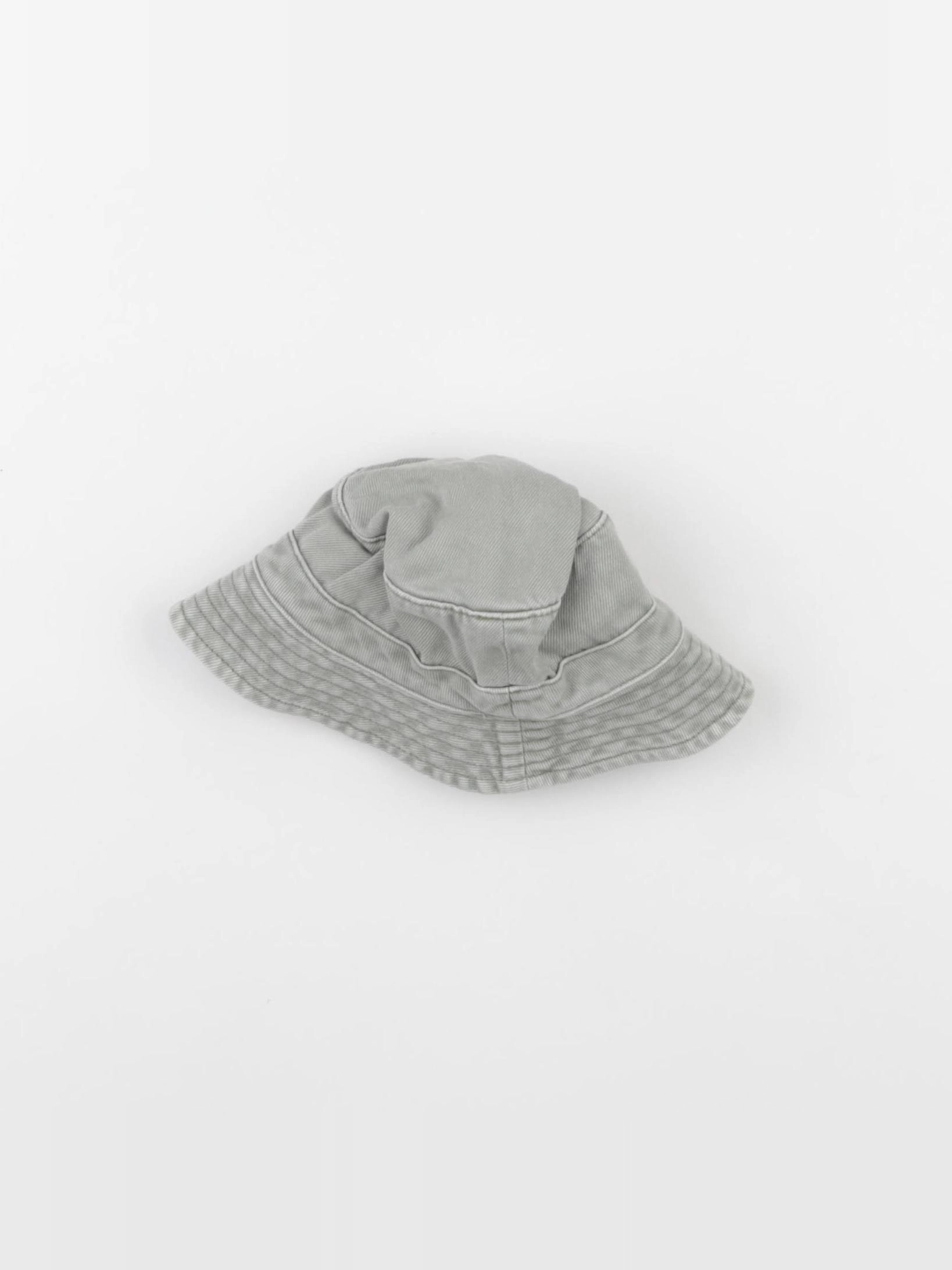 Petit Bateau - chapeau vert - 3/6 mois