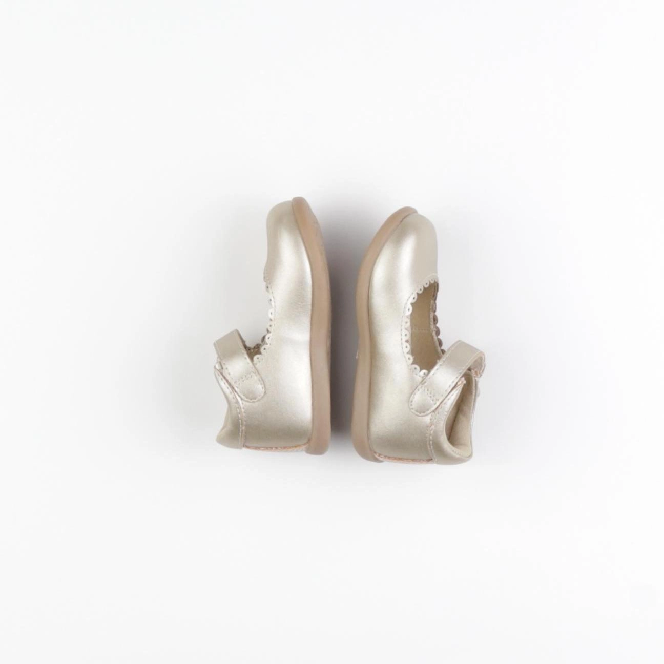 Vertbaudet - sandales or - pointure 19