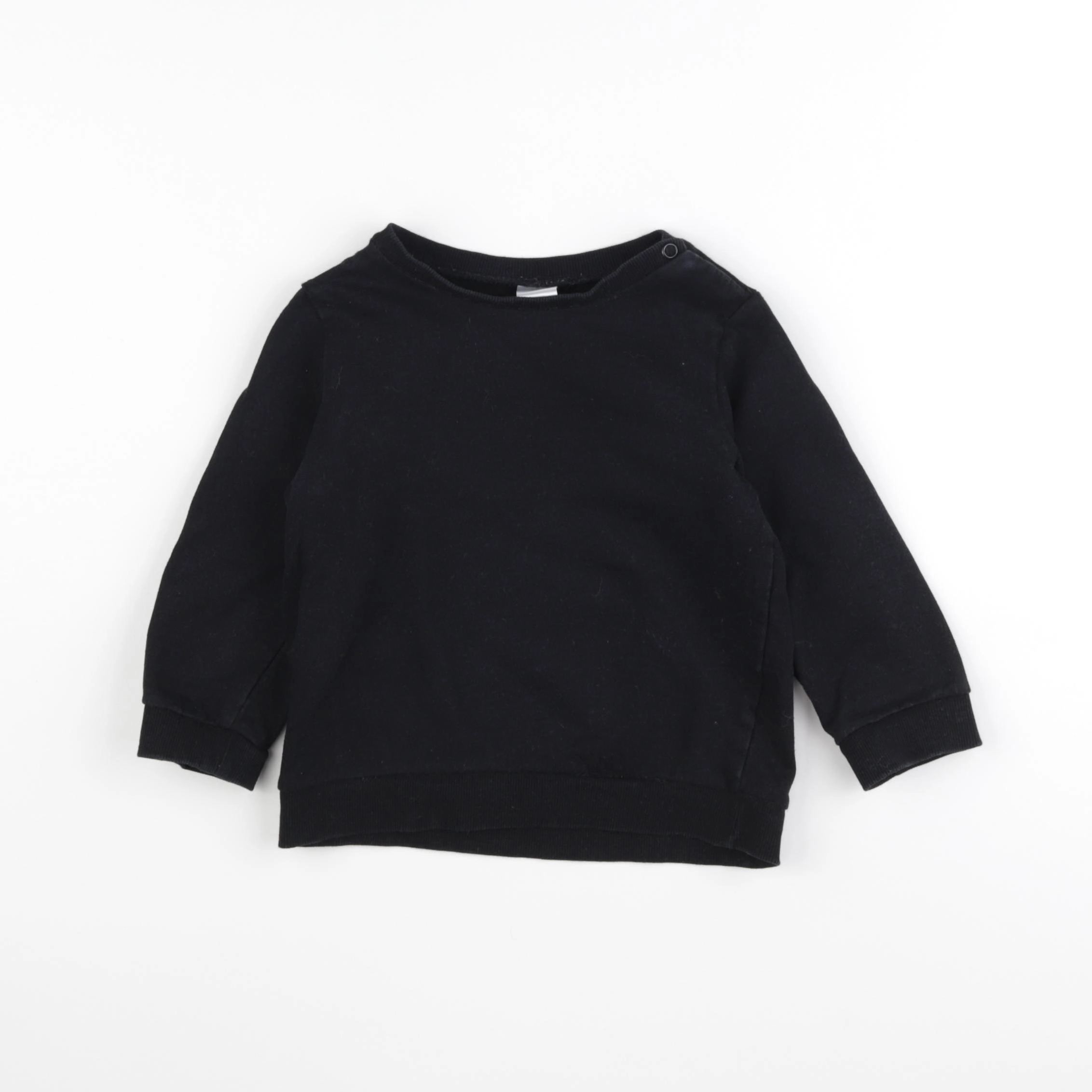 H&M - sweat noir - 12/18 mois