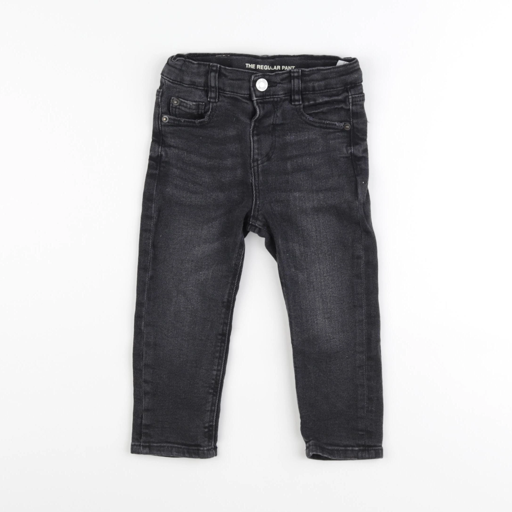 Zara - jean noir - 12/18 mois