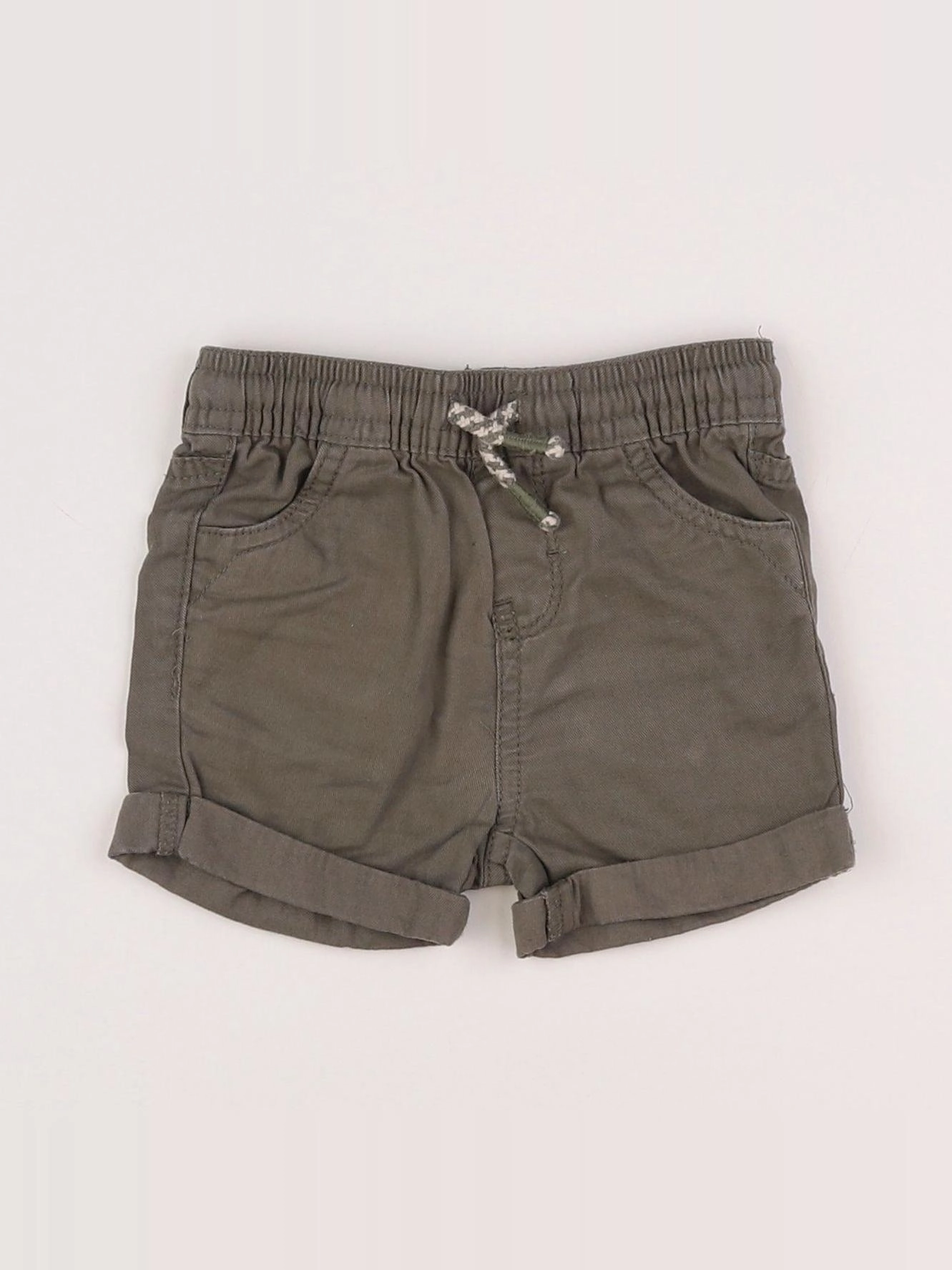 Vertbaudet - short vert - 6 mois