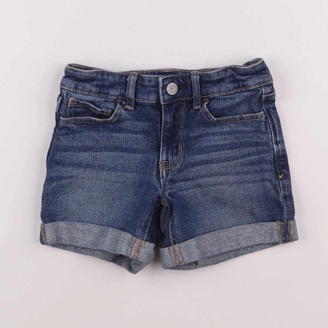 GAP - short bleu - 7 ans