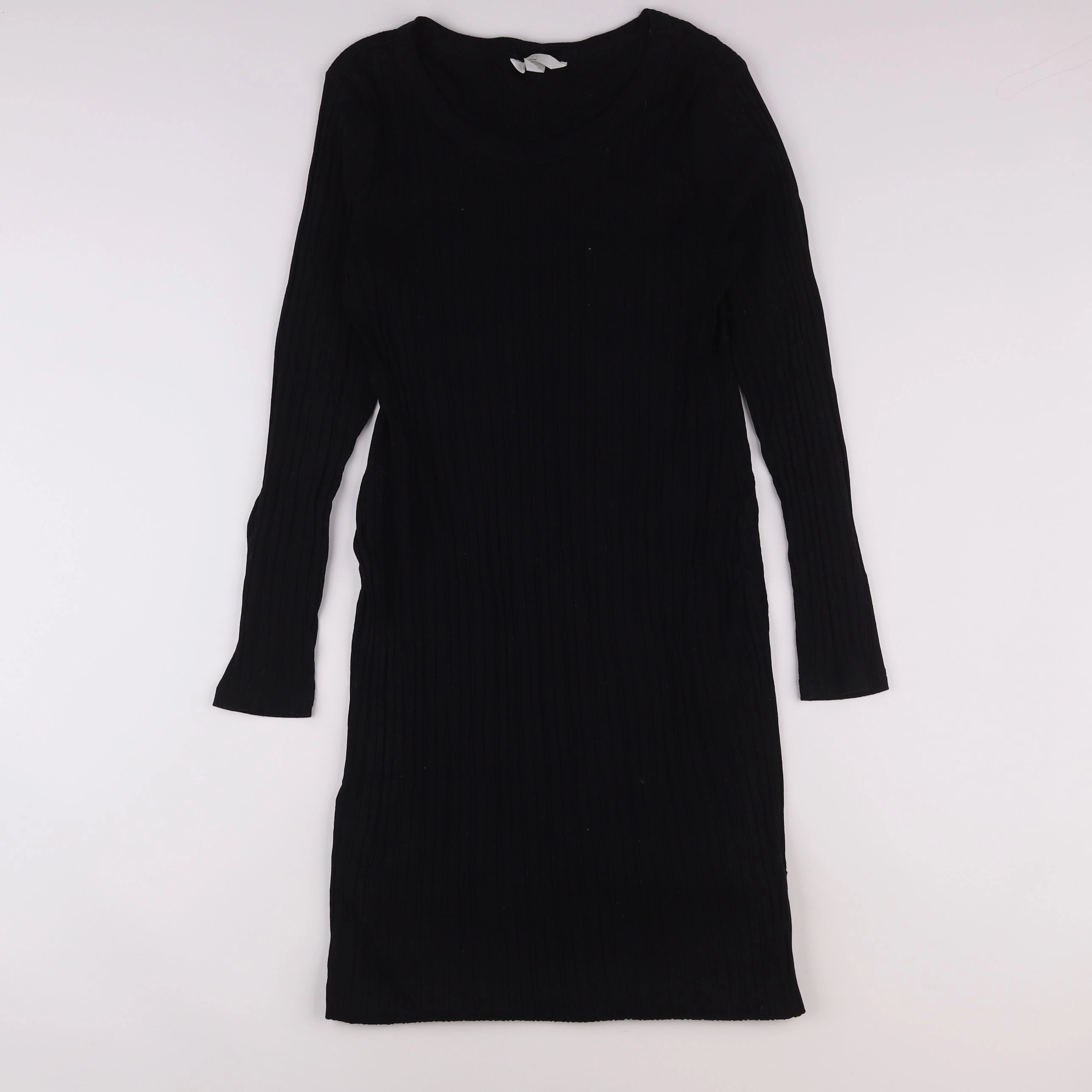 H&M - robe noir - 38 à 40