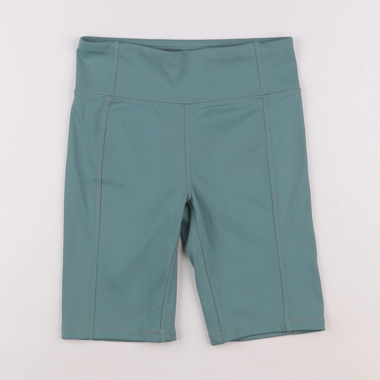 GAP - short vert - 10 ans