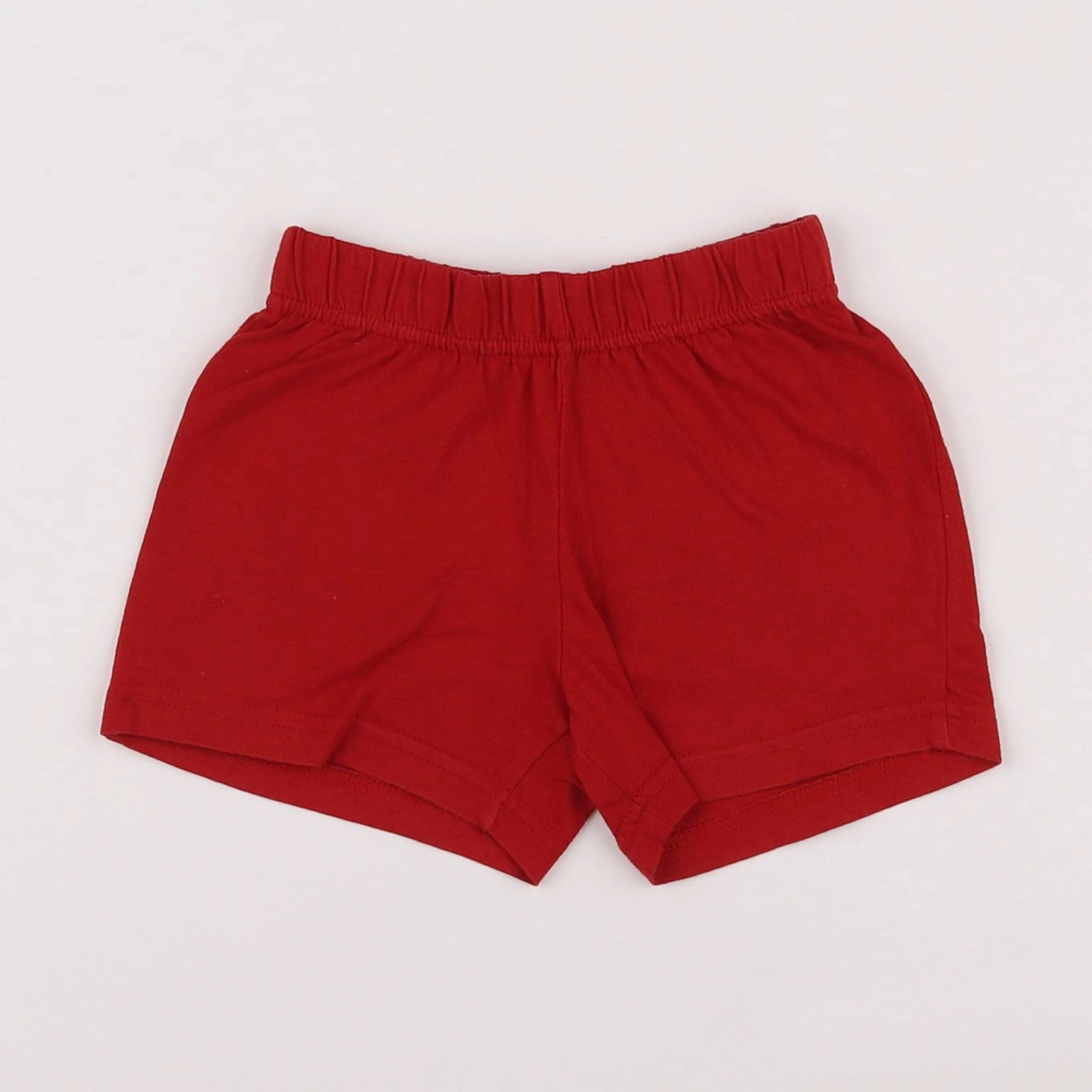 Vertbaudet - short rouge - 3 ans