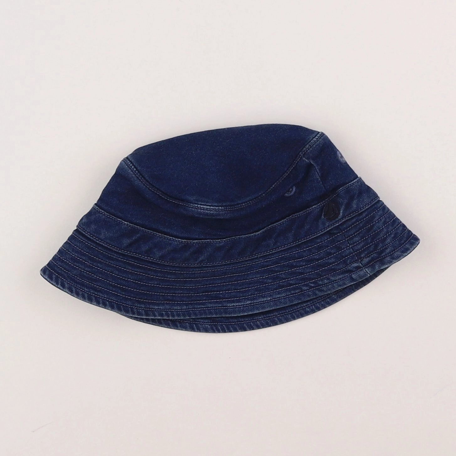 Petit Bateau - chapeau bleu - 3/4 ans