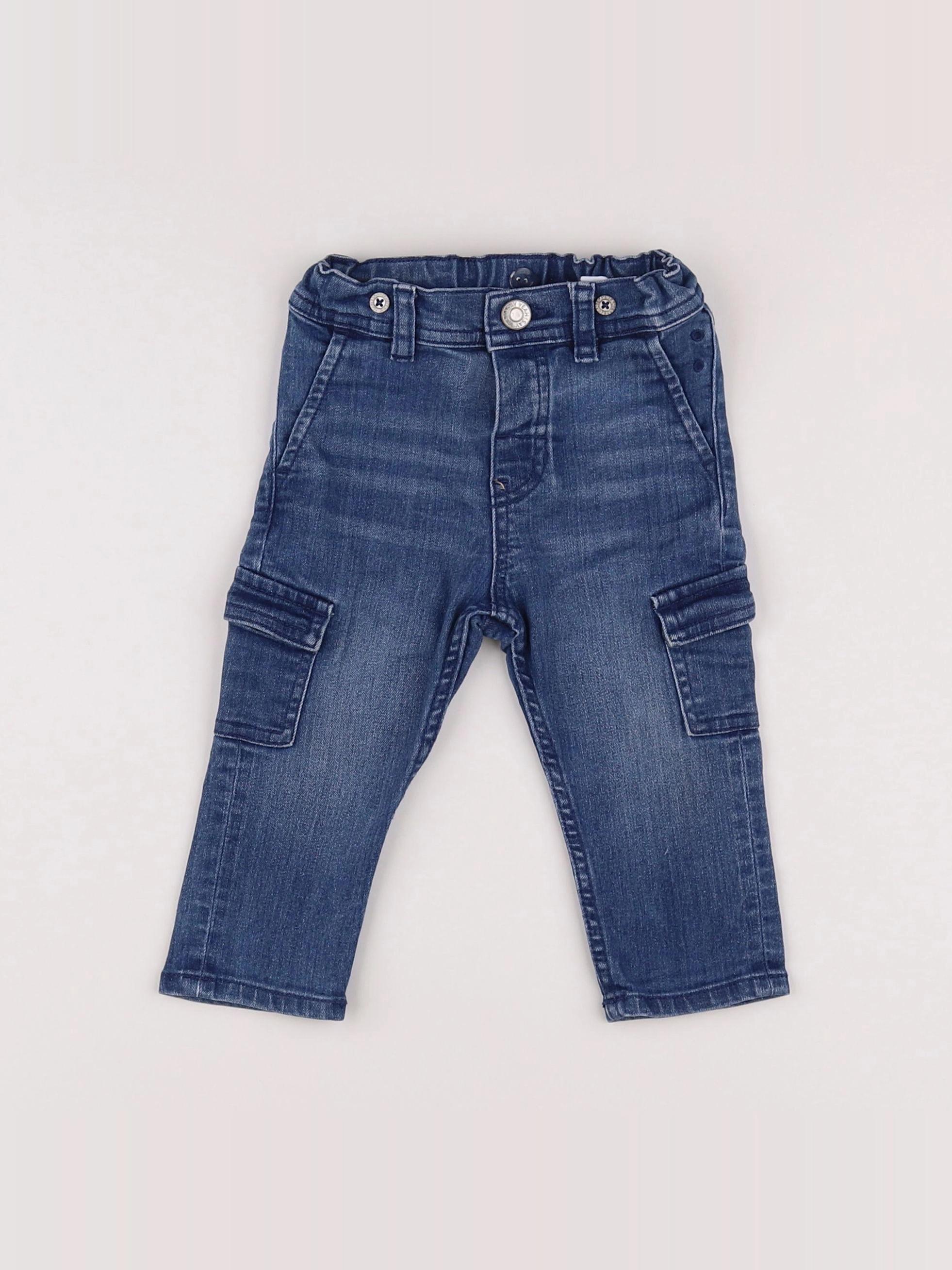 H&M - jean bleu - 6/9 mois