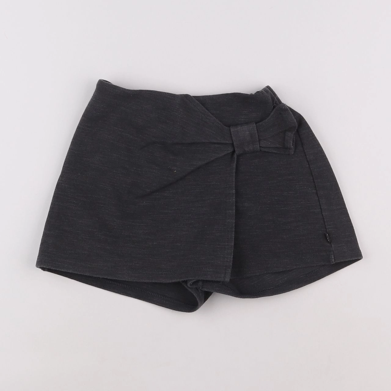 Okaidi - short gris - 7 ans