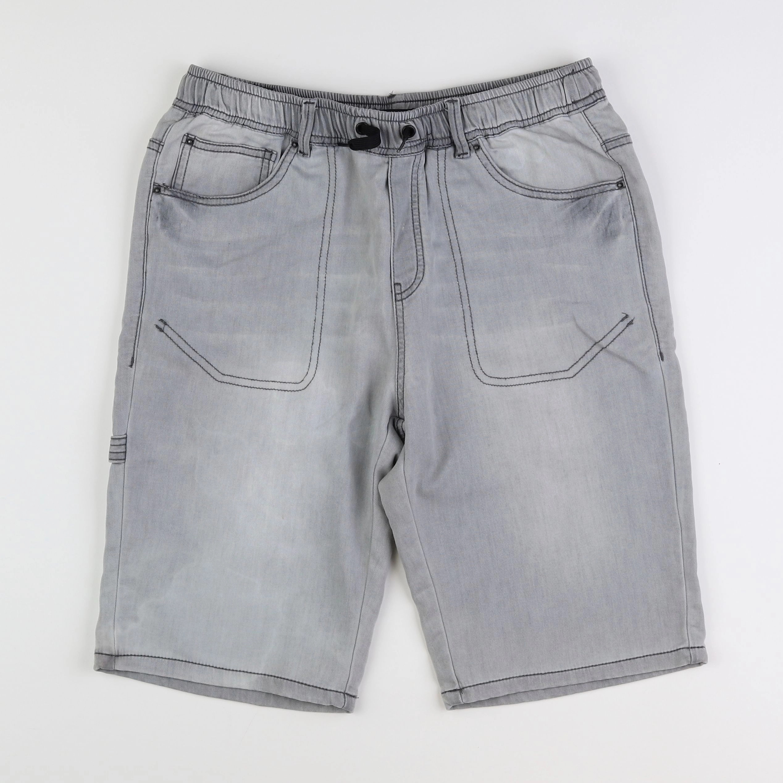 IKKS - short gris - 16 ans