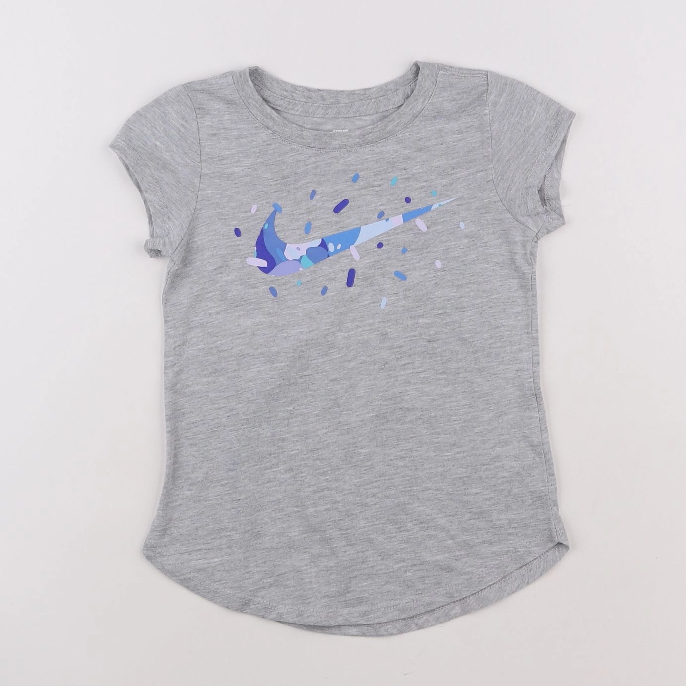 Nike - tee-shirt gris - 4 ans