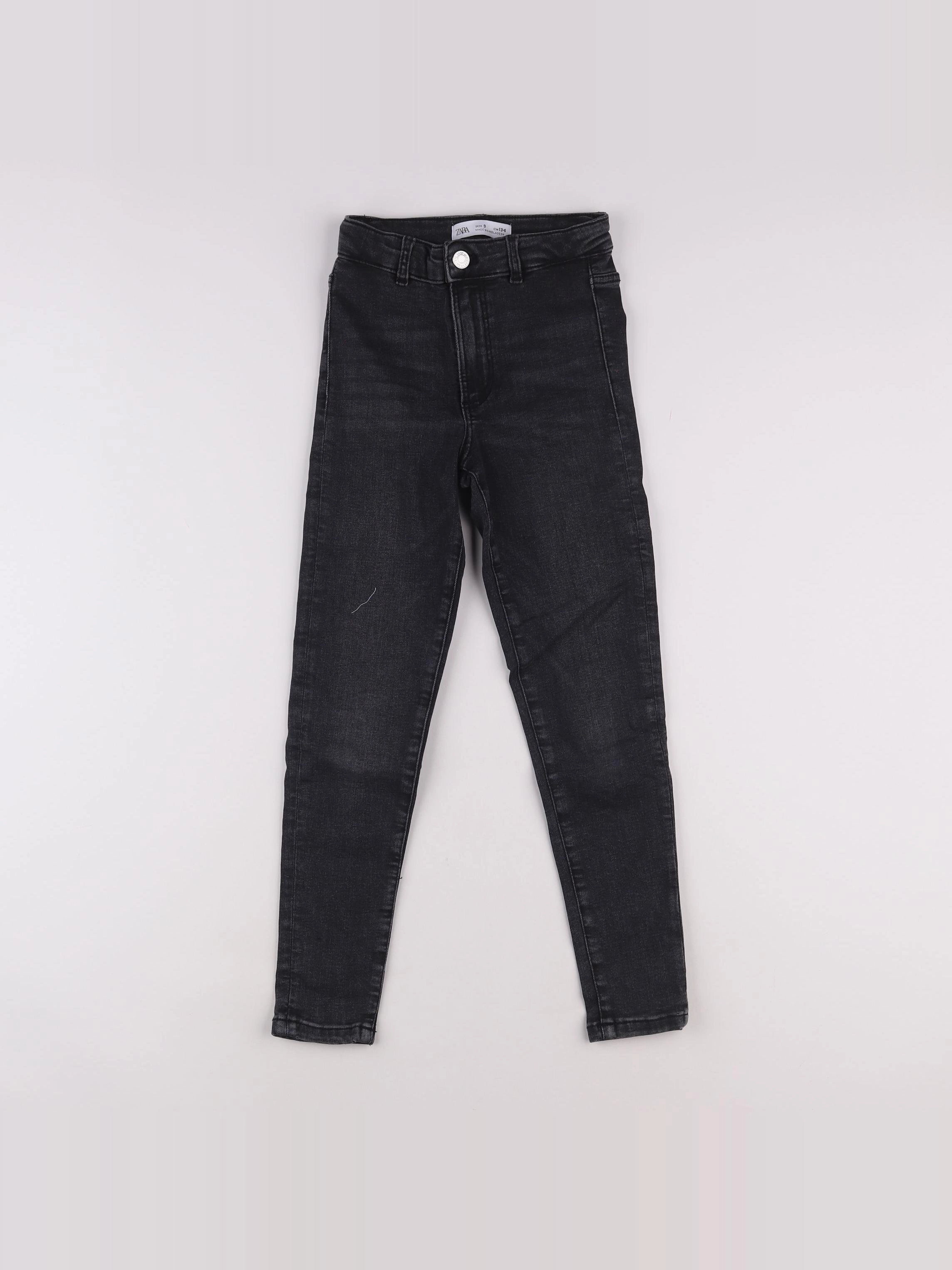 Zara - jean noir - 9 ans
