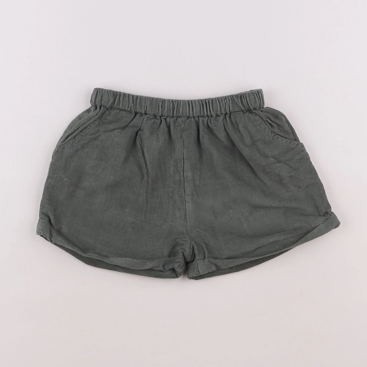 Bouchara - short vert - 2 ans