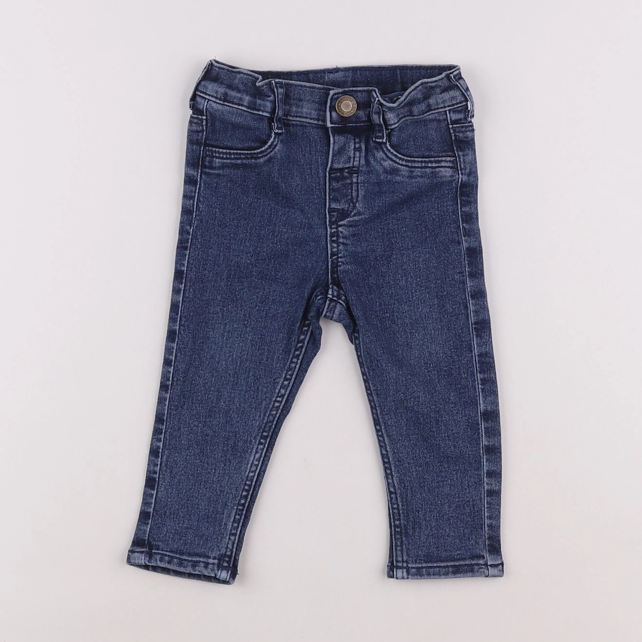 H&M - jean bleu - 6/9 mois