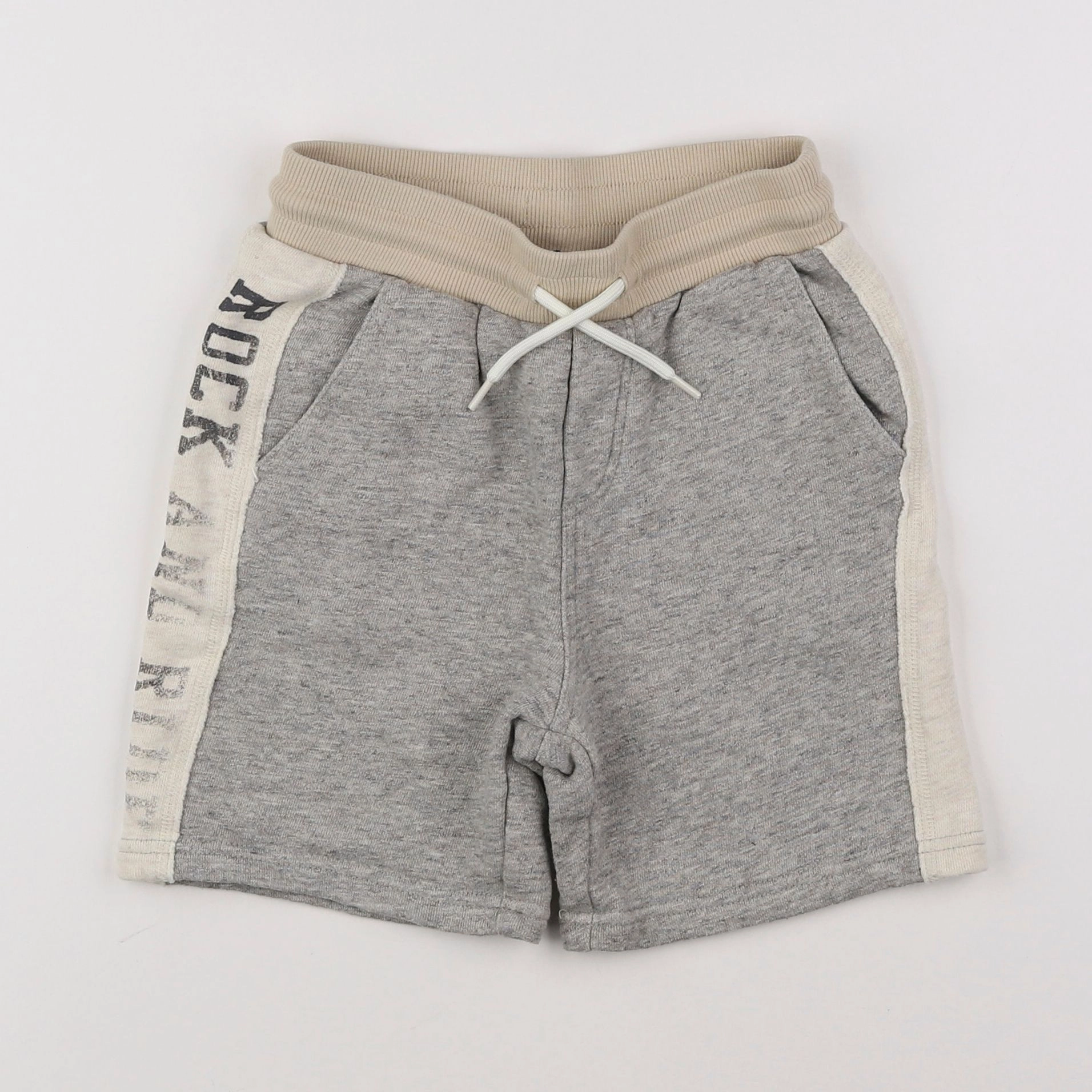 IKKS - short gris - 7 ans