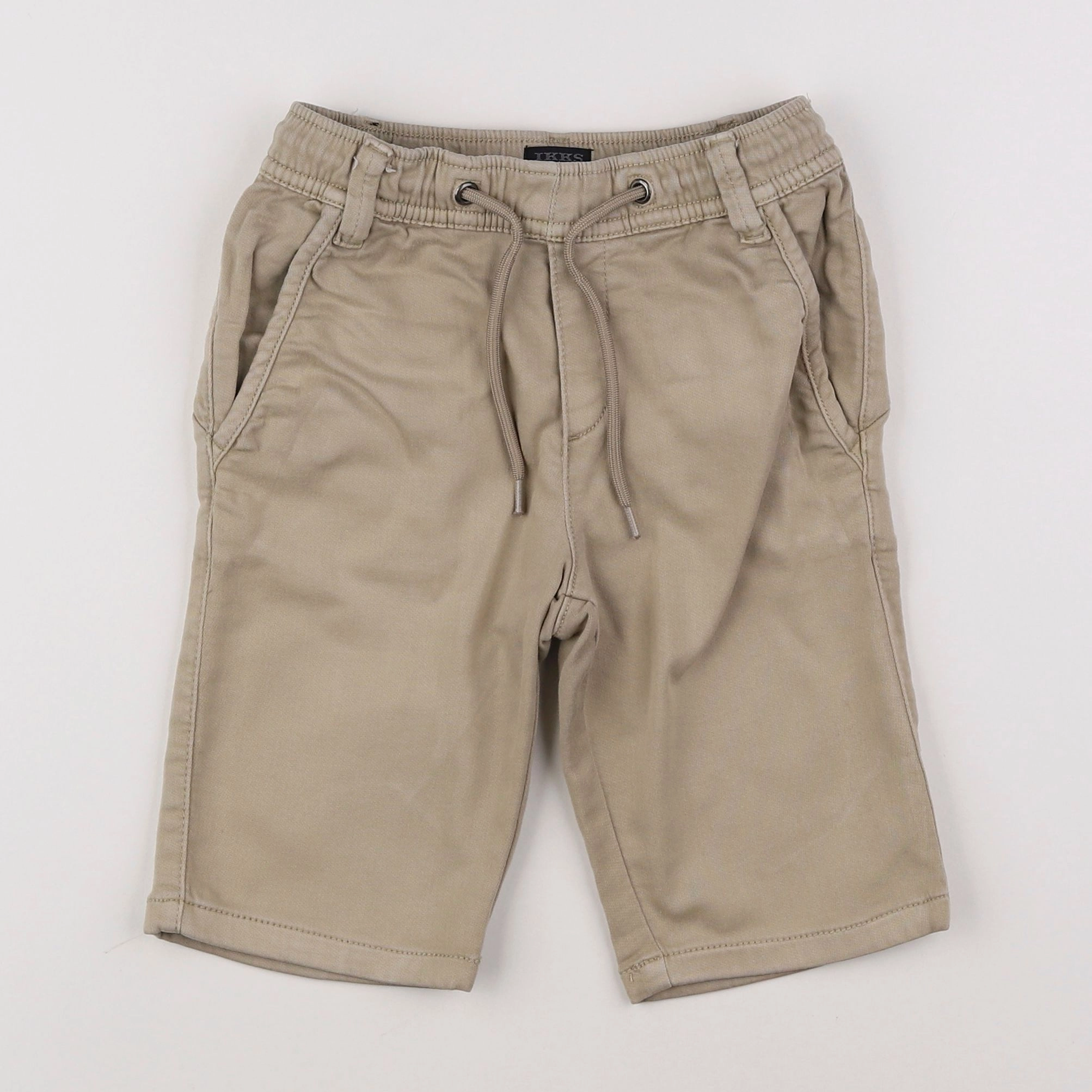 IKKS - short beige - 7 ans