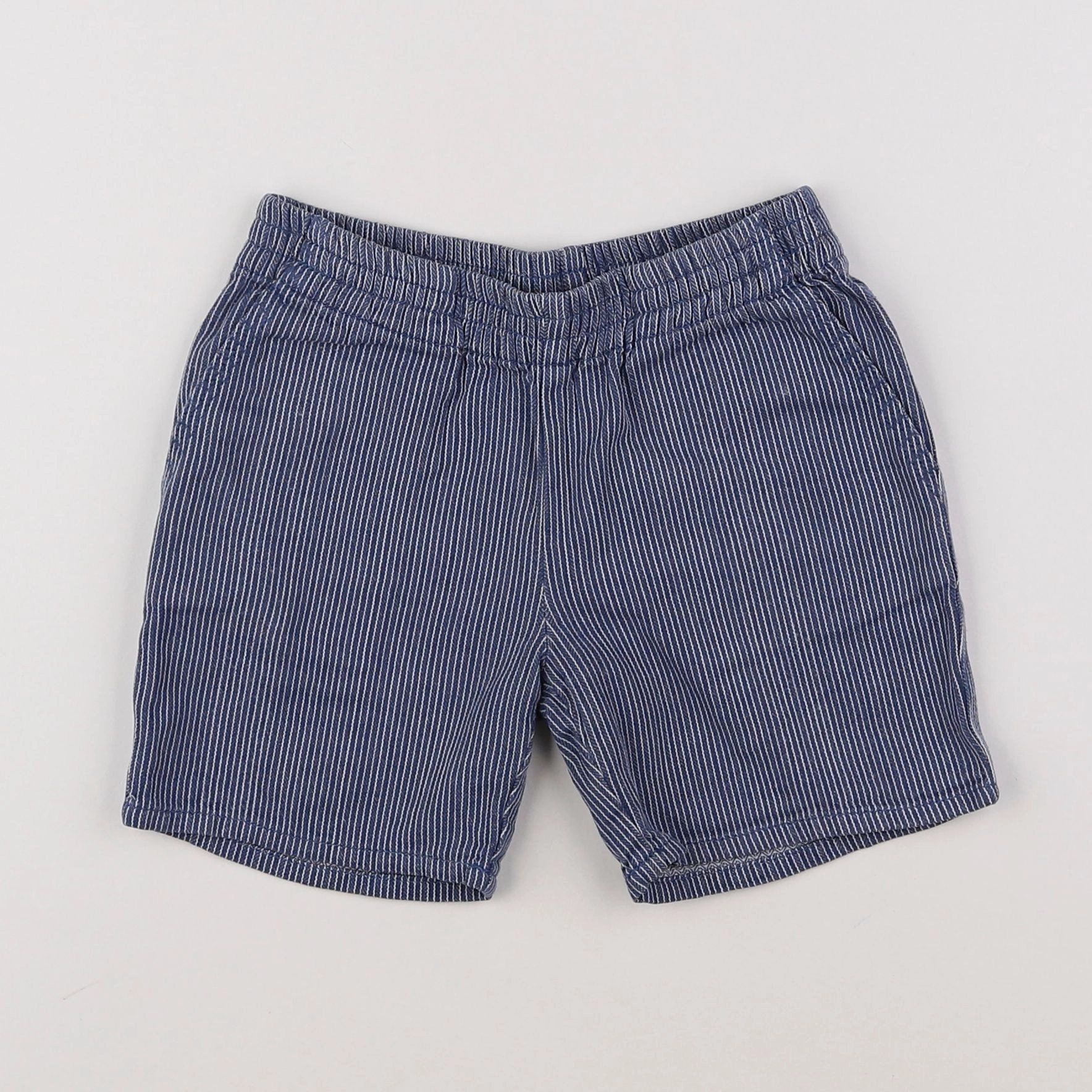 Bonton - short bleu - 4 ans