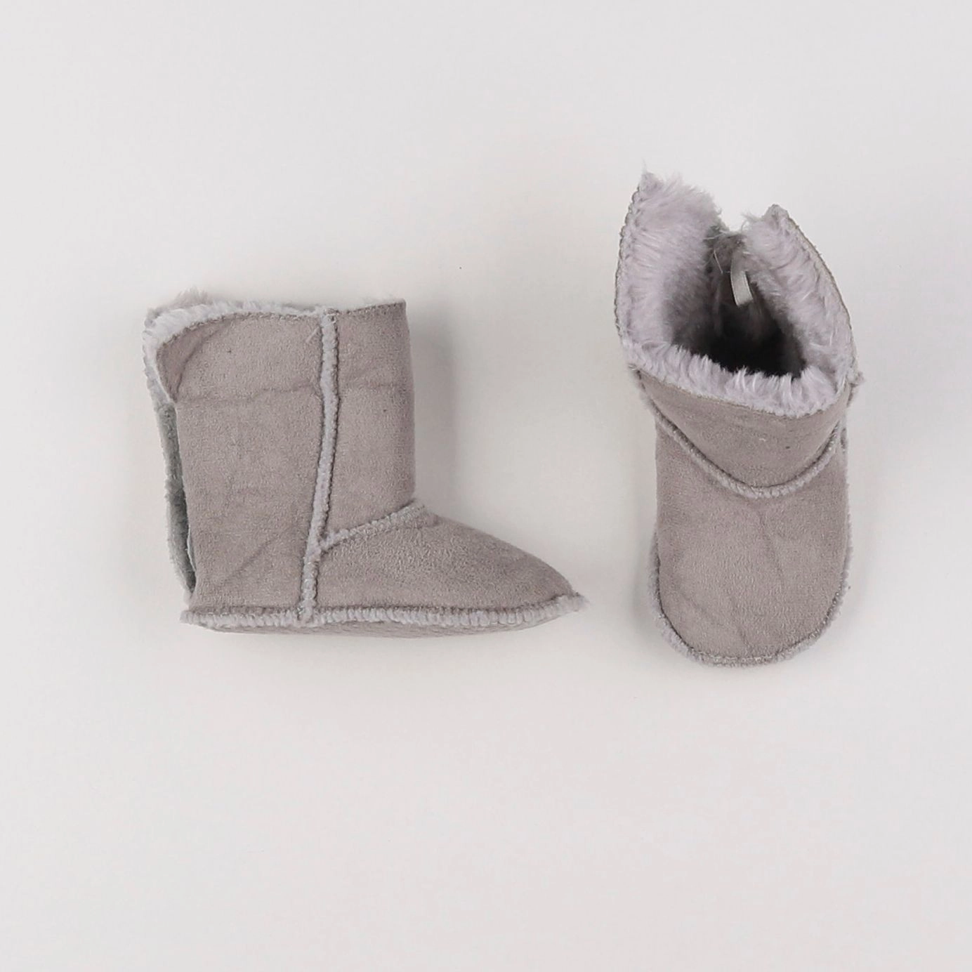 H&M - chaussons gris - pointure 18/19