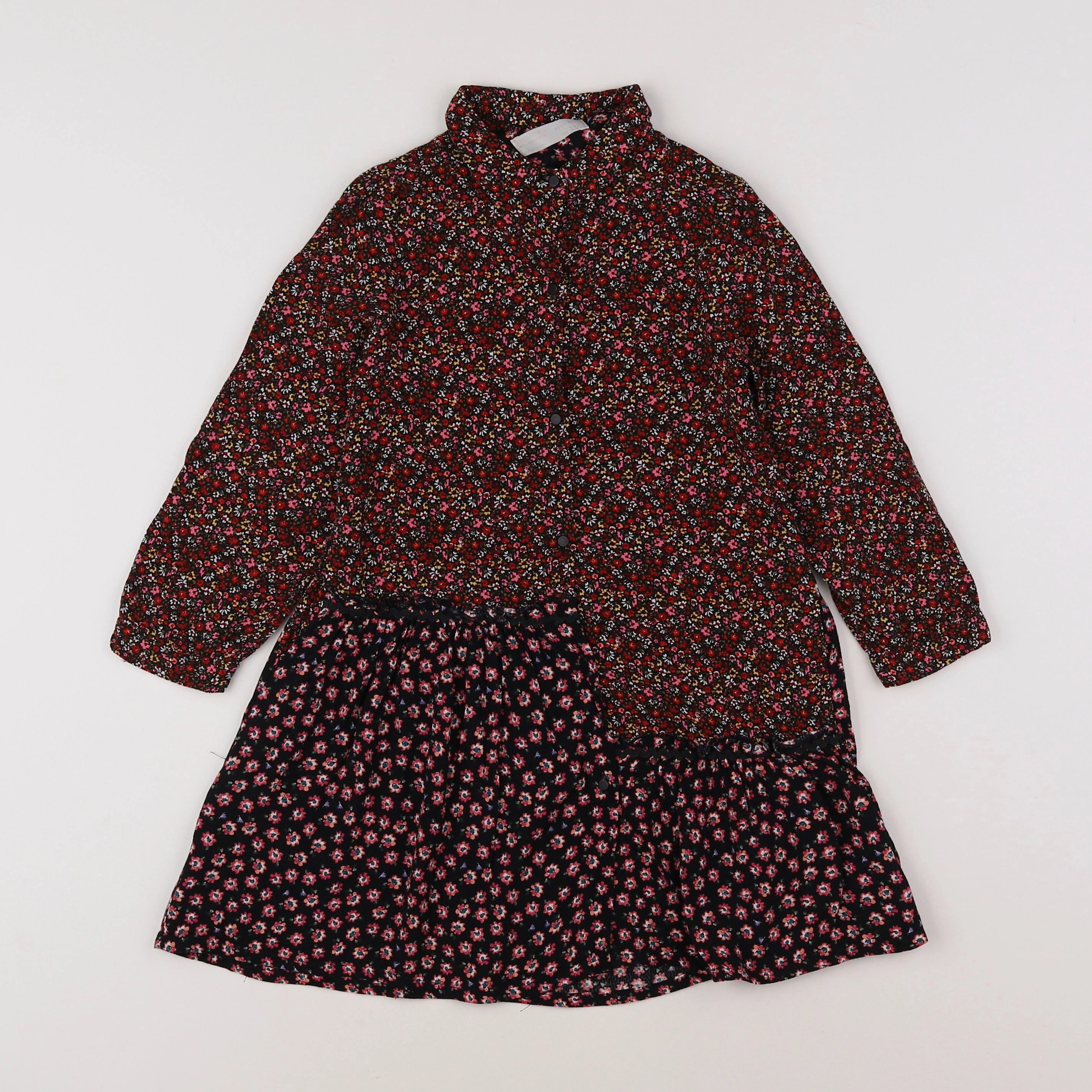 Zara - robe noir - 5 ans