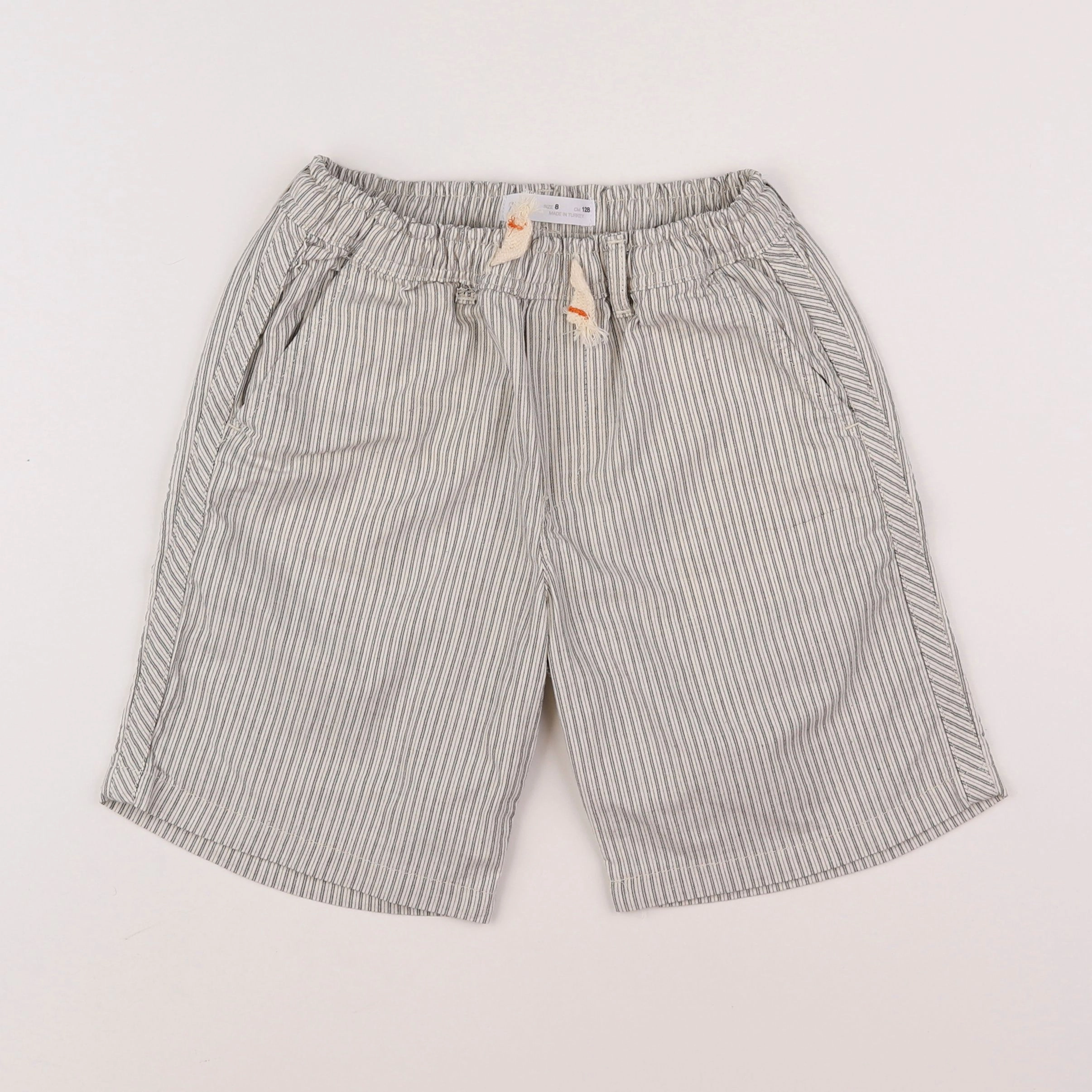 Zara - short gris - 8 ans