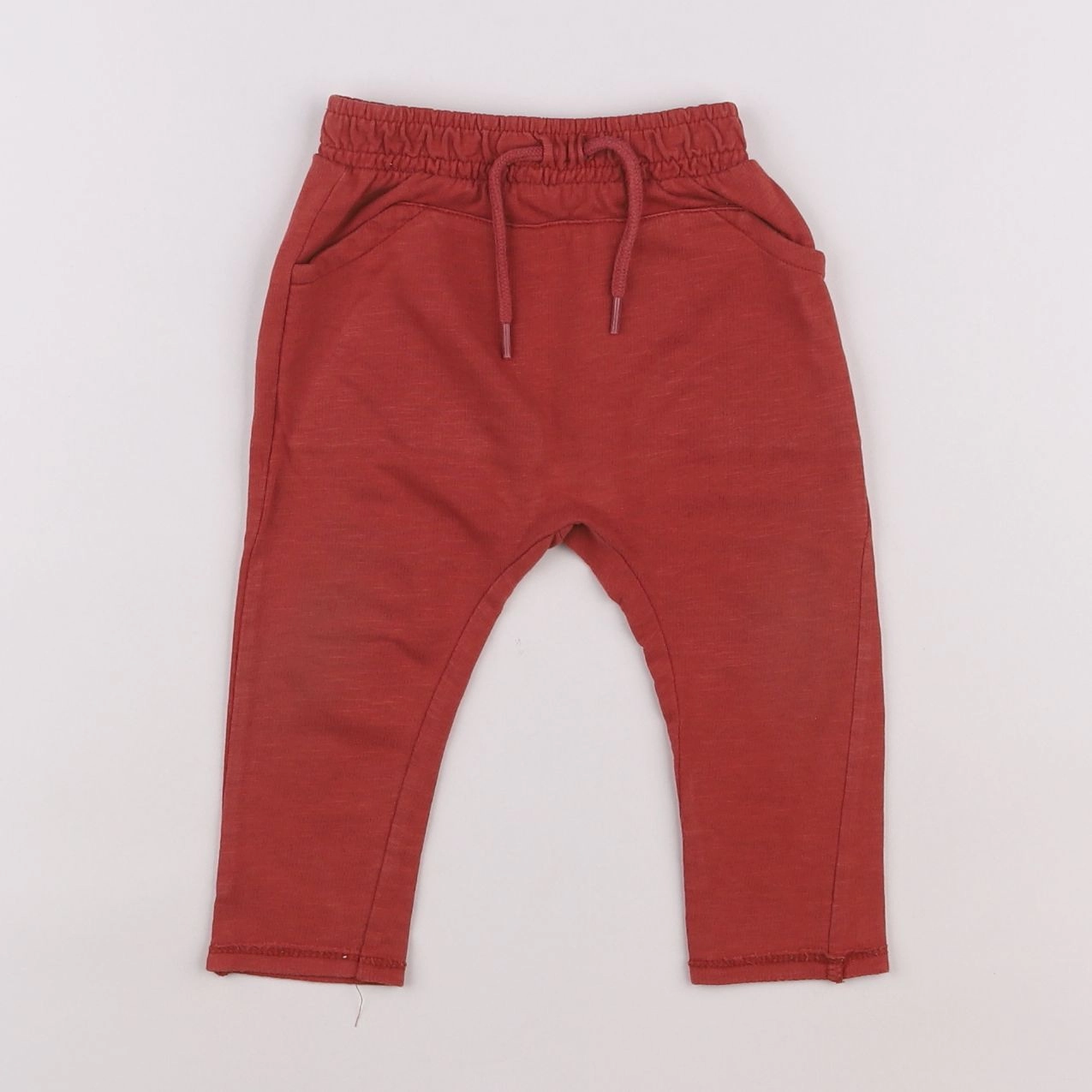 Vertbaudet - sarouel rouge - 6 mois