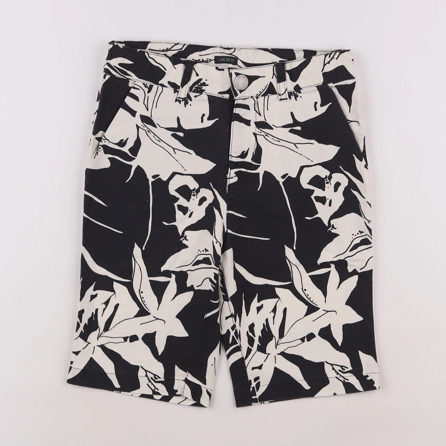 IKKS - short noir - 10 ans